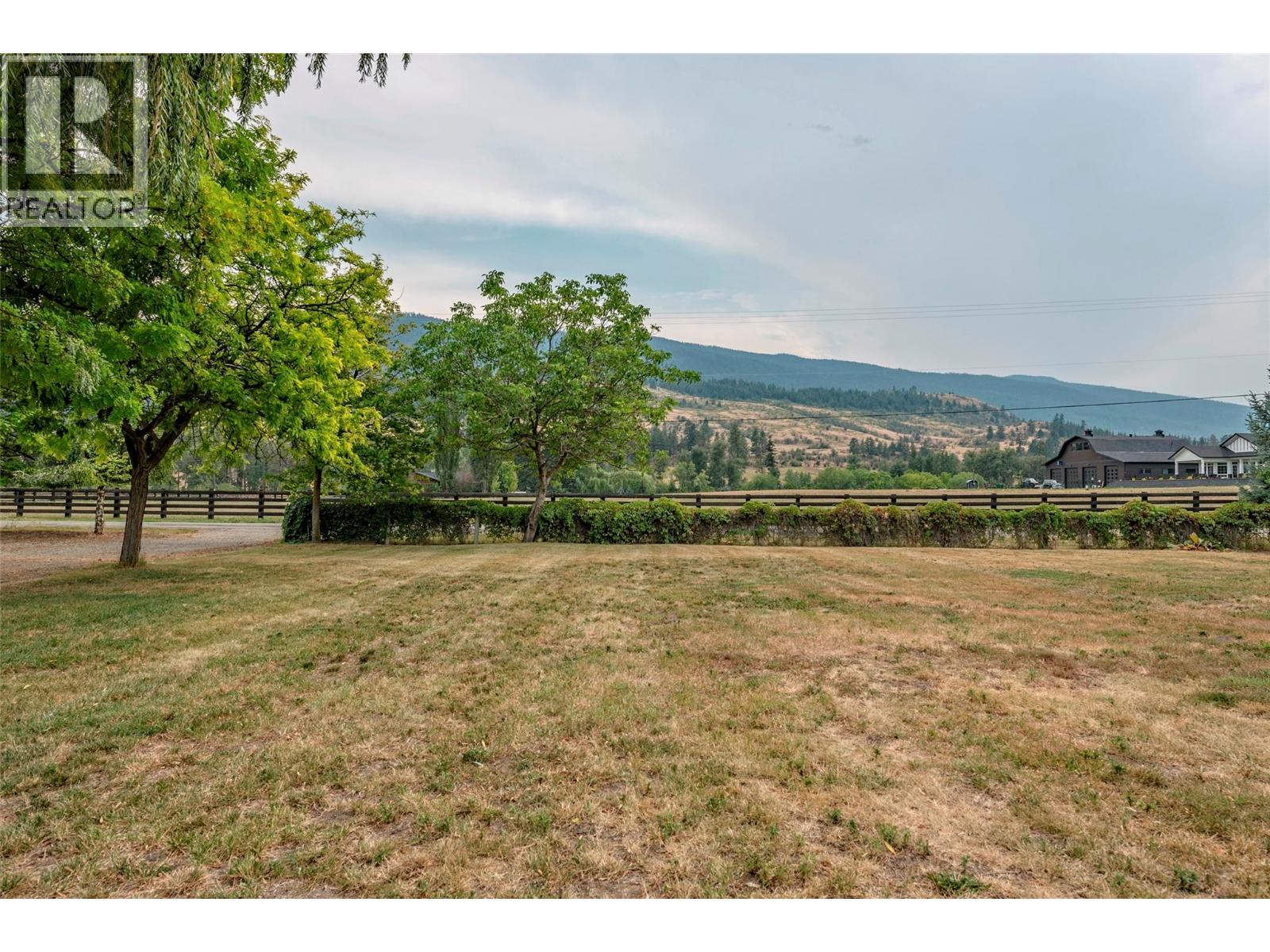 7800 Howe Drive, Coldstream, British Columbia  V1B 3C3 - Photo 34 - 10370575