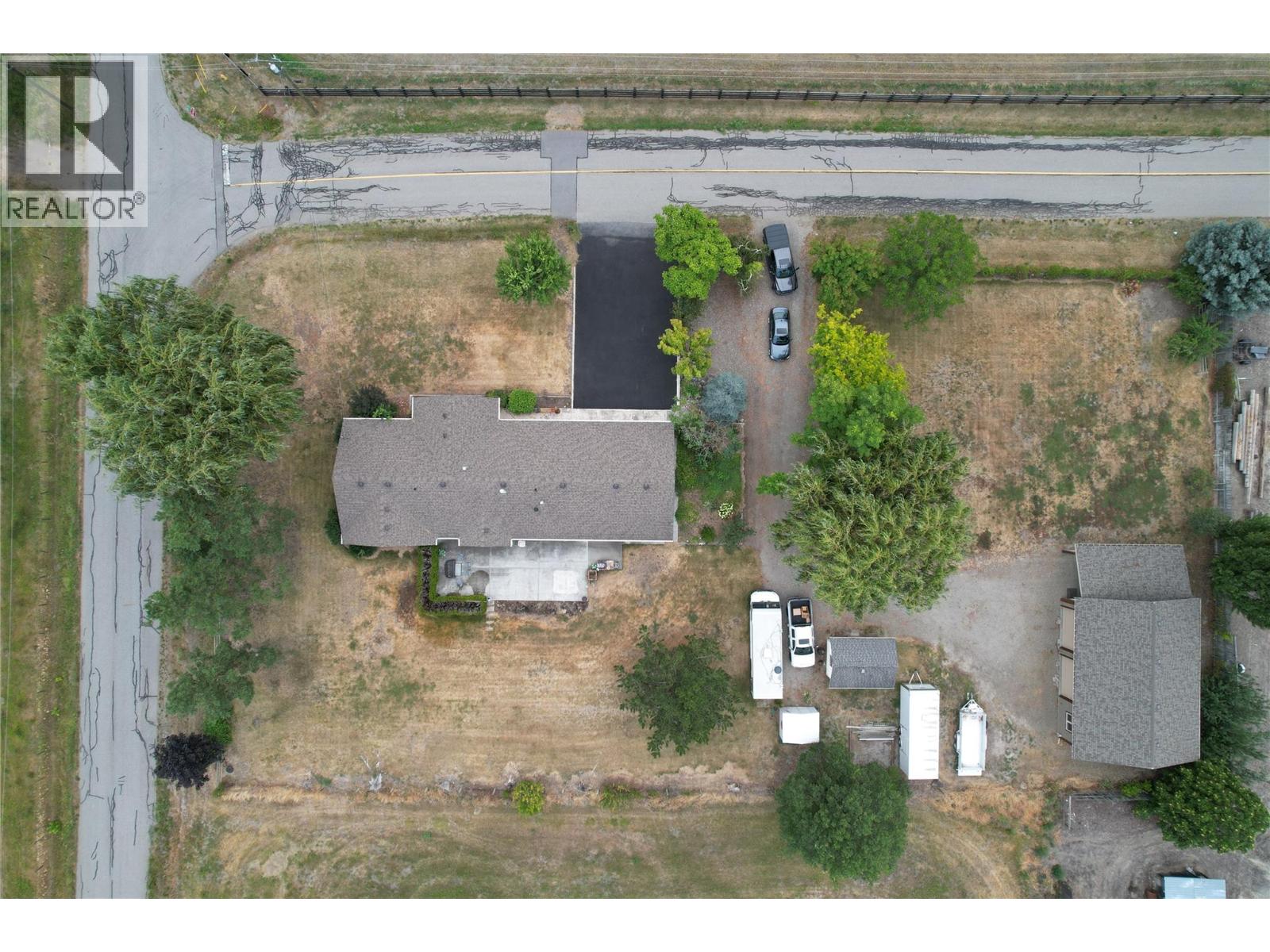 7800 Howe Drive, Coldstream, British Columbia  V1B 3C3 - Photo 44 - 10370575