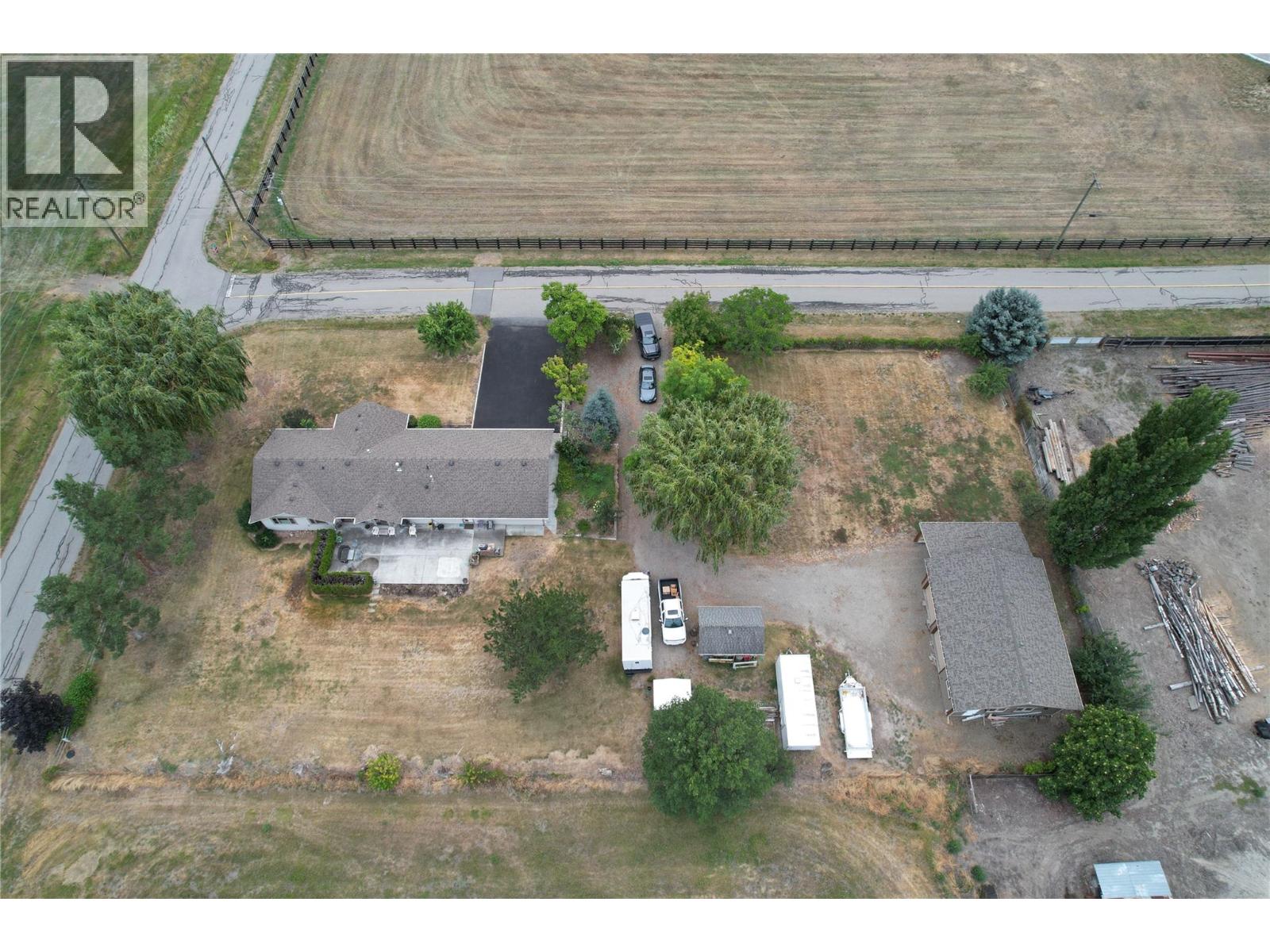 7800 Howe Drive, Coldstream, British Columbia  V1B 3C3 - Photo 47 - 10370575