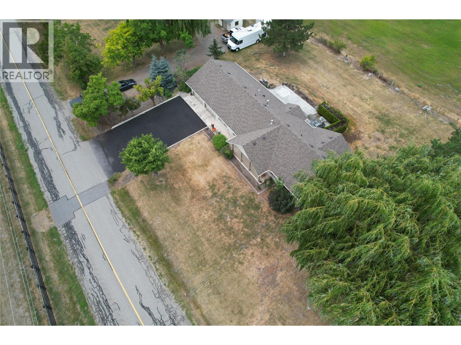 7800 Howe Drive, Coldstream, British Columbia  V1B 3C3 - Photo 50 - 10370575