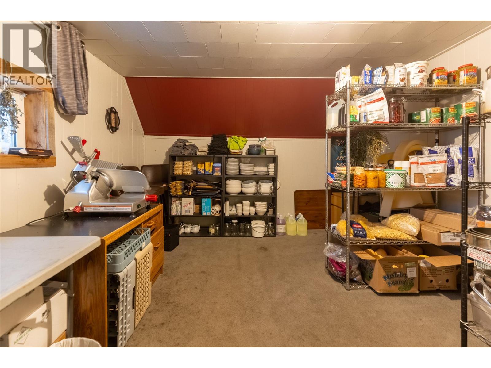 851 7th Avenue, Fernie, British Columbia  V0B 1M0 - Photo 35 - 10369005