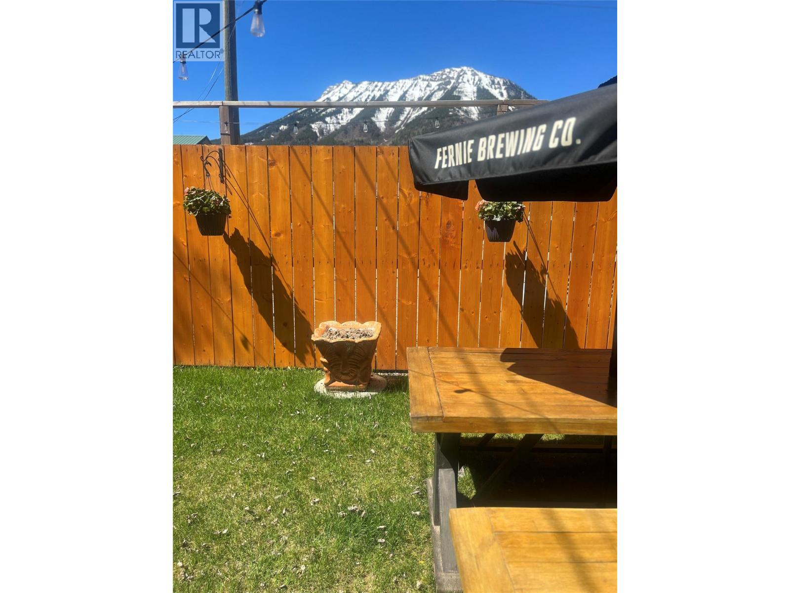 851 7th Avenue, Fernie, British Columbia  V0B 1M0 - Photo 36 - 10369005
