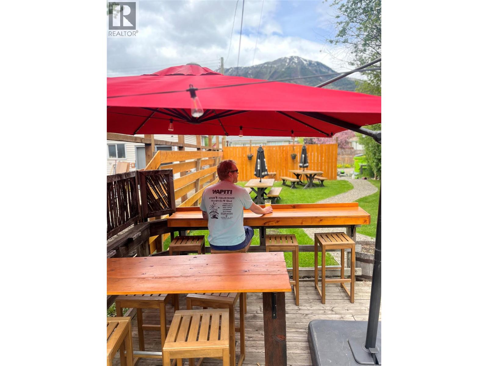 851 7th Avenue, Fernie, British Columbia  V0B 1M0 - Photo 37 - 10369005