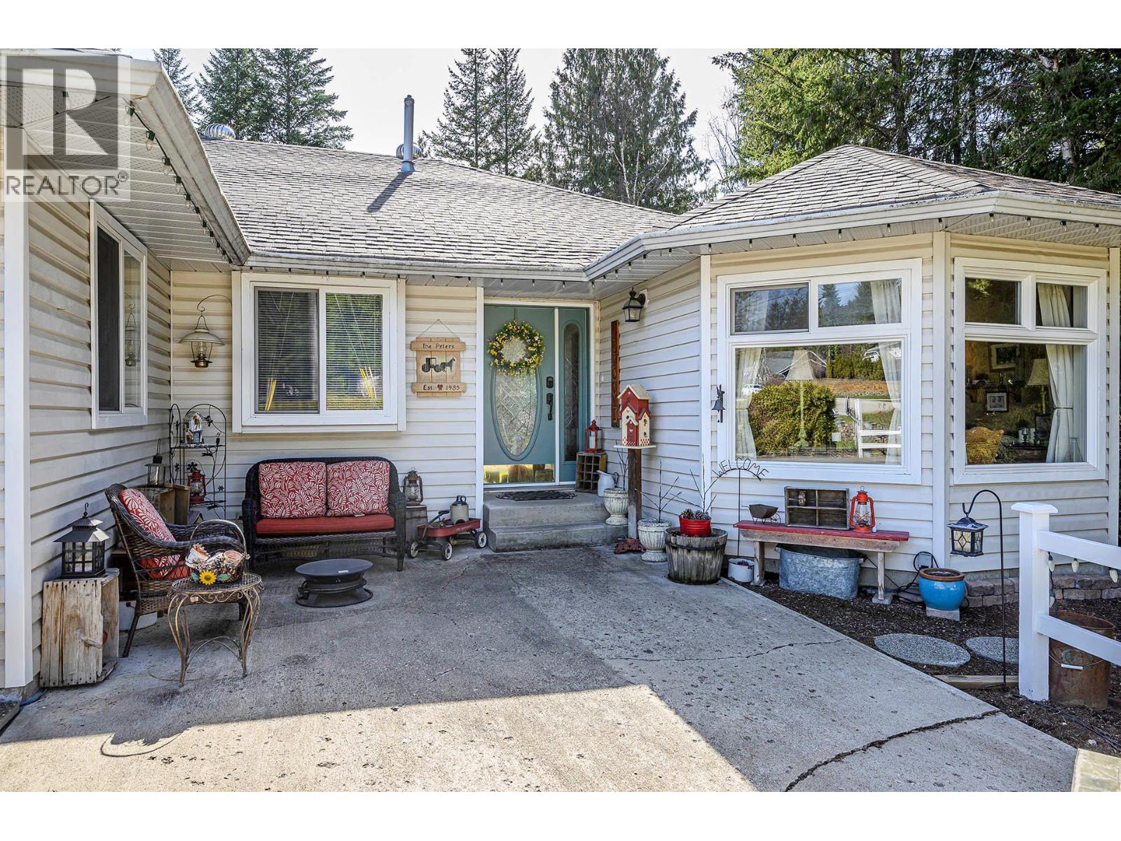 361 Wyndhaven Place, Clearwater, British Columbia  V0E 1N1 - Photo 2 - 10370740