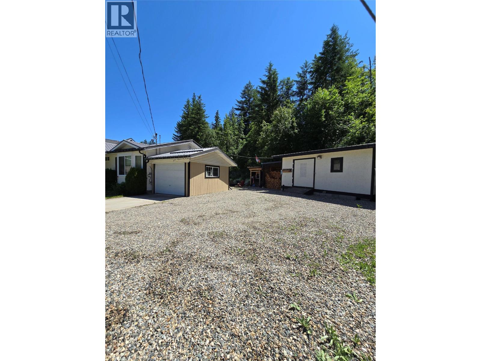 8758 Holding Road Unit# 14, Adams Lake, British Columbia  V0E 1M2 - Photo 37 - 10370754