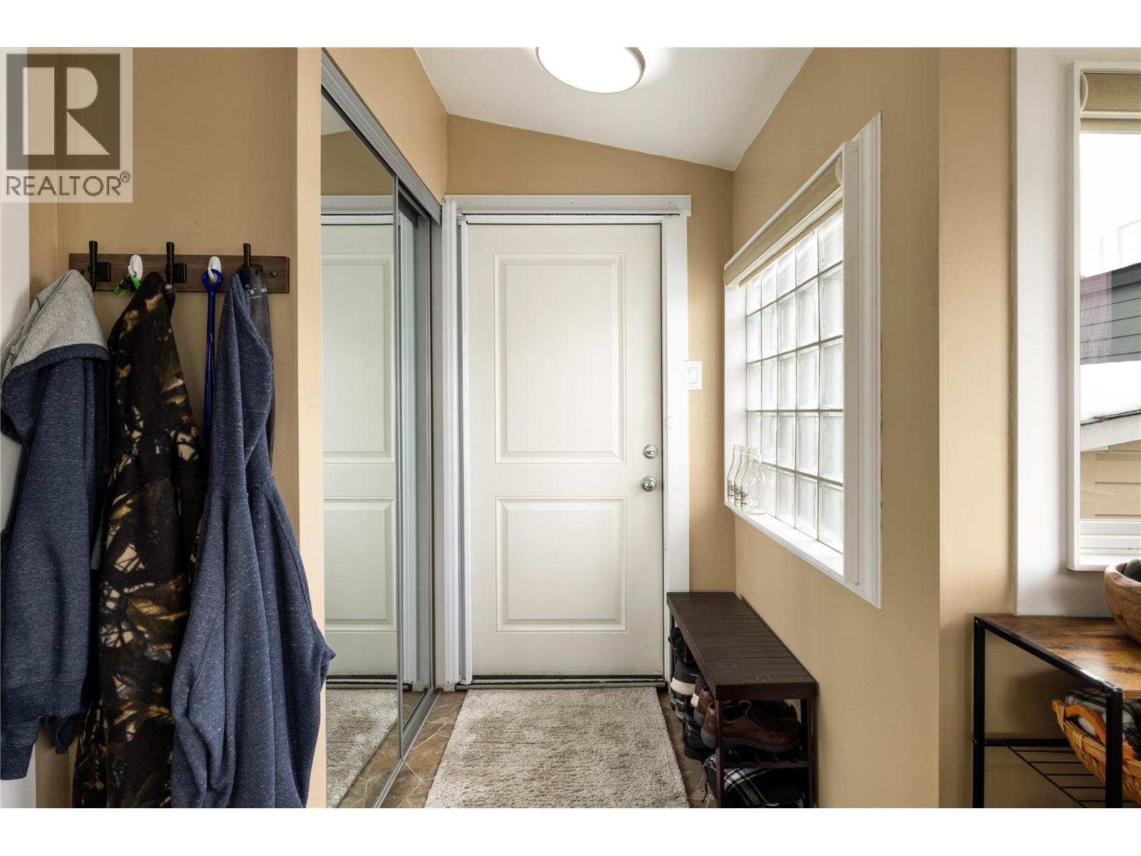 8000 Highland Road Unit# 164, Vernon, British Columbia  V1B 3W5 - Photo 3 - 10370732