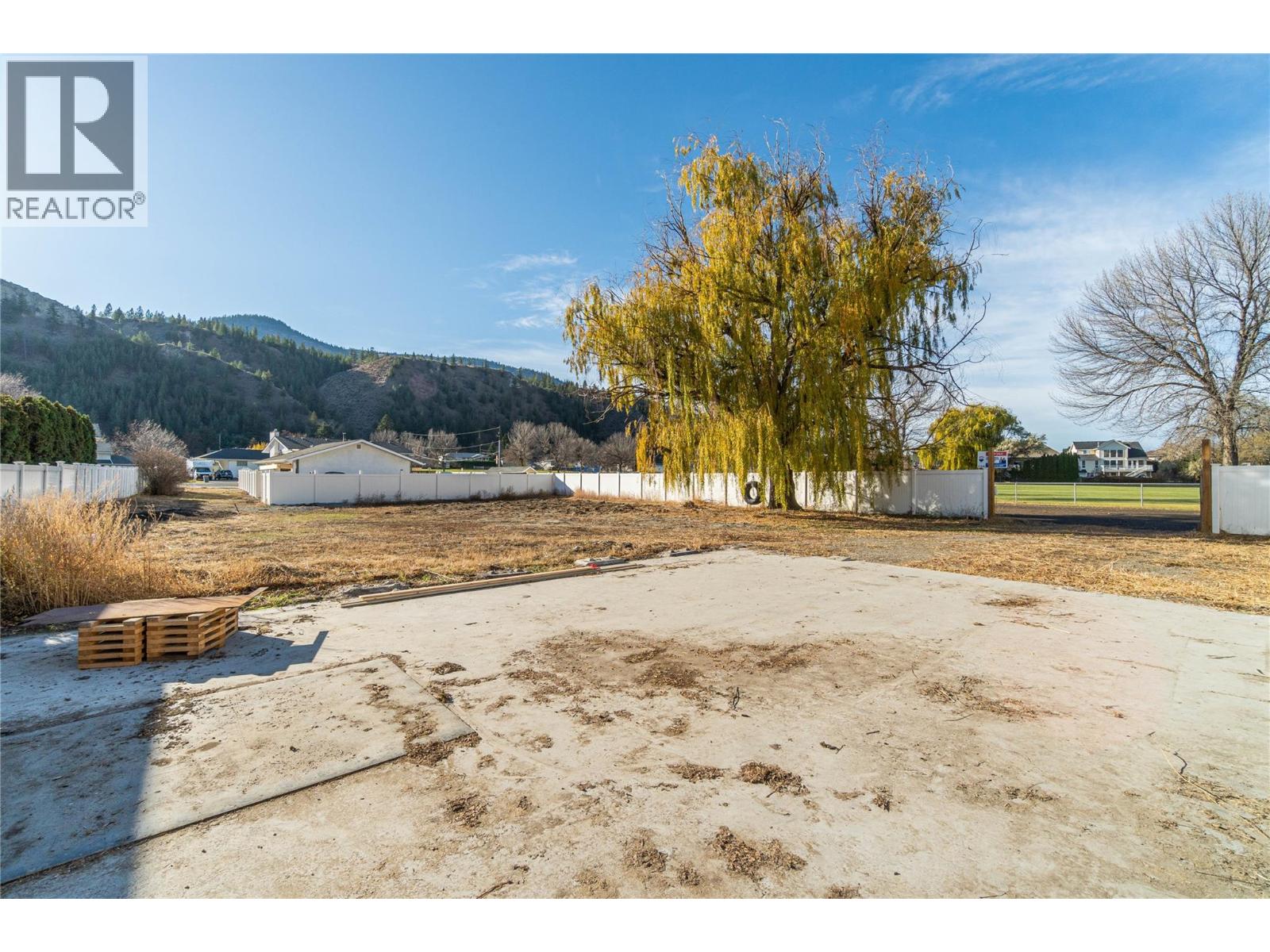 5764 Todd Hill Crescent, Kamloops, British Columbia  V2C 4X8 - Photo 18 - 10370751