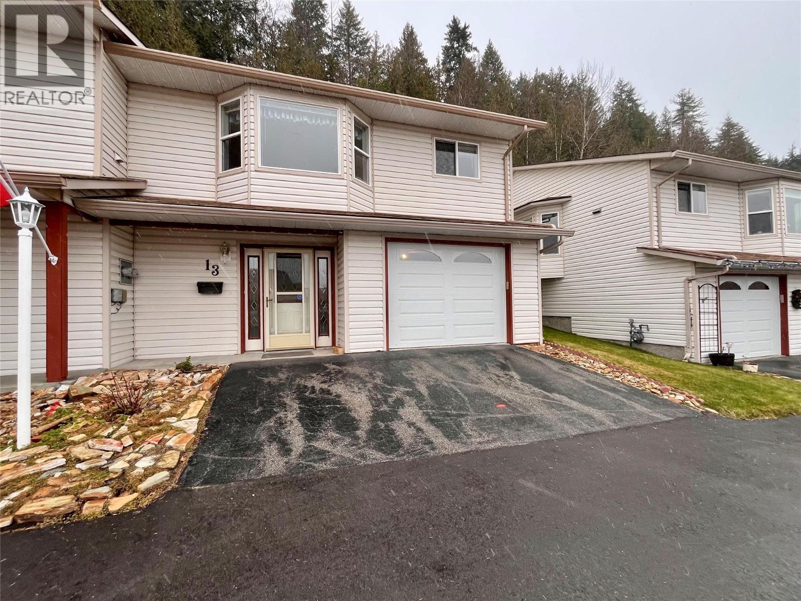 2210 Columbia Avenue Unit# 13, Castlegar, British Columbia  V1N 2X1 - Photo 2 - 10370701