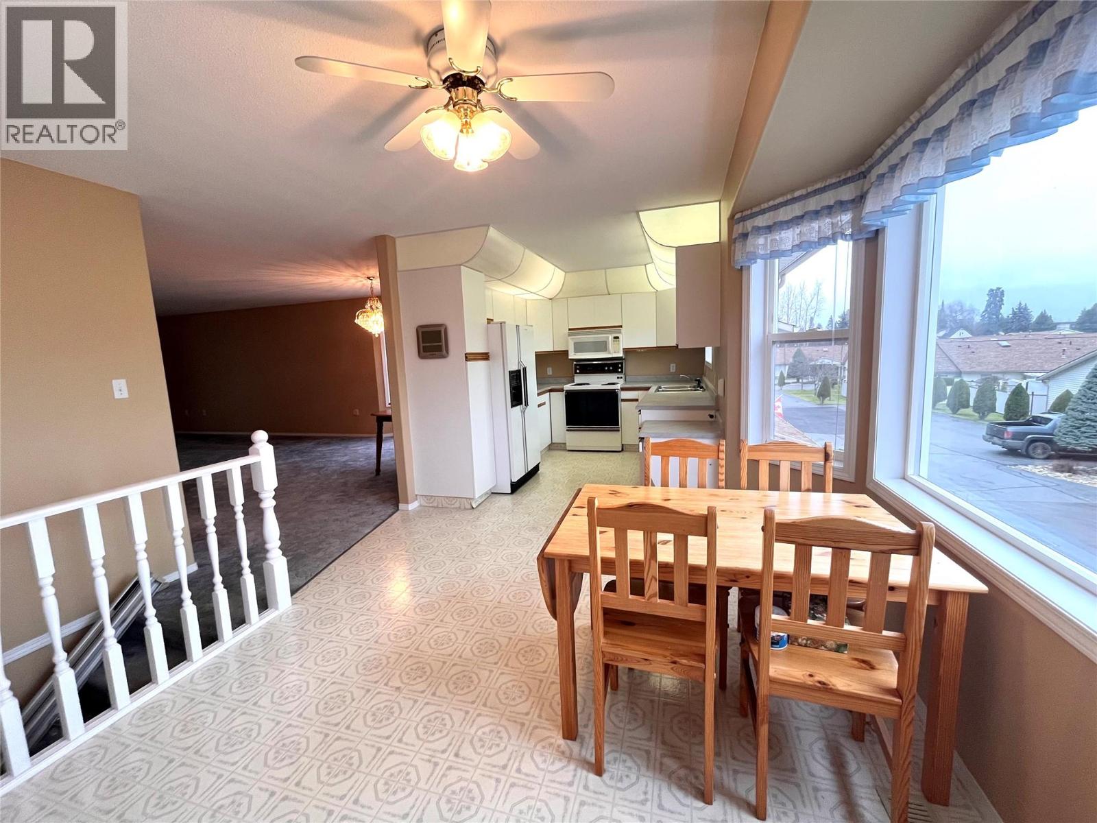2210 Columbia Avenue Unit# 13, Castlegar, British Columbia  V1N 2X1 - Photo 6 - 10370701