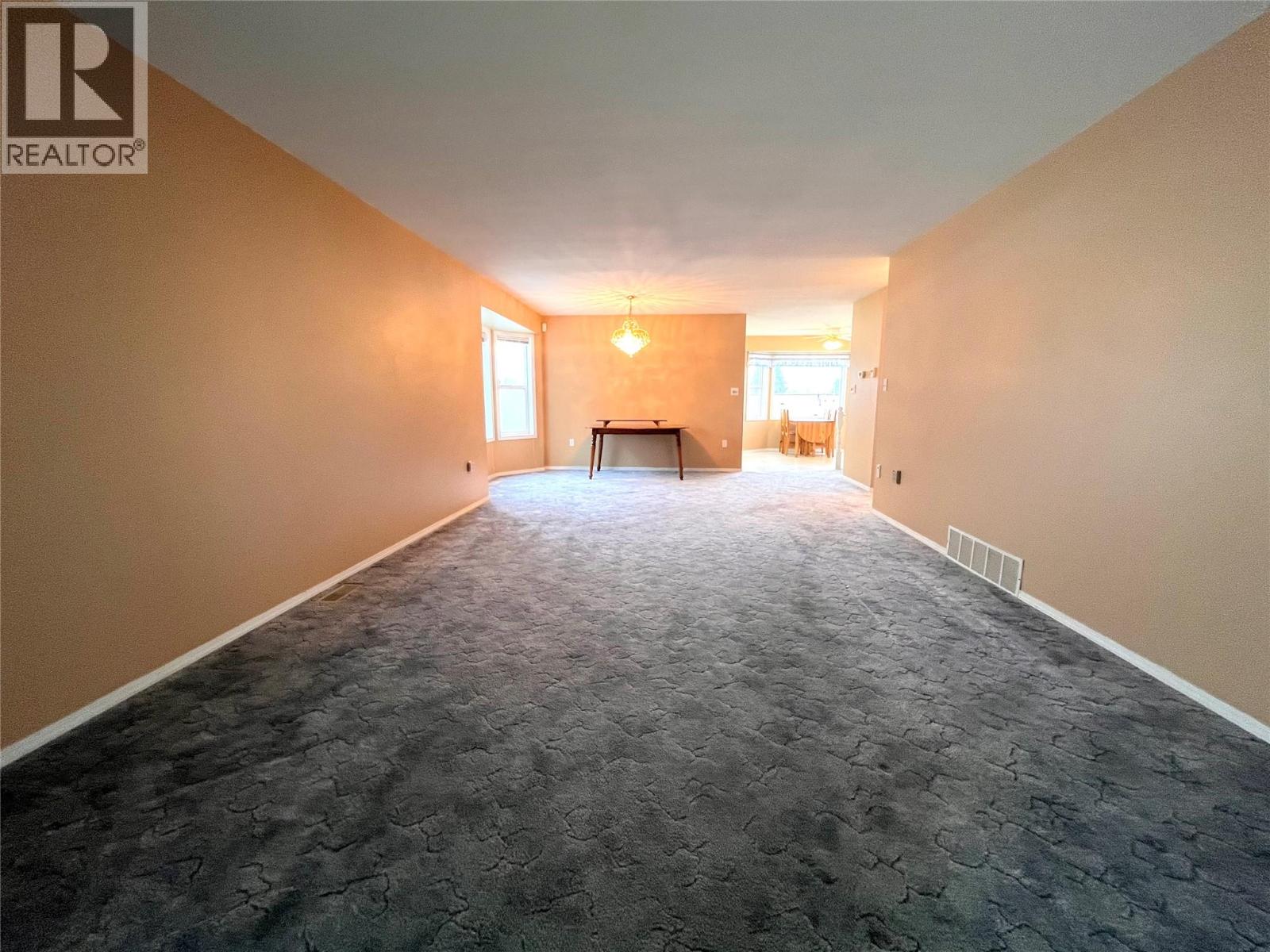 2210 Columbia Avenue Unit# 13, Castlegar, British Columbia  V1N 2X1 - Photo 9 - 10370701