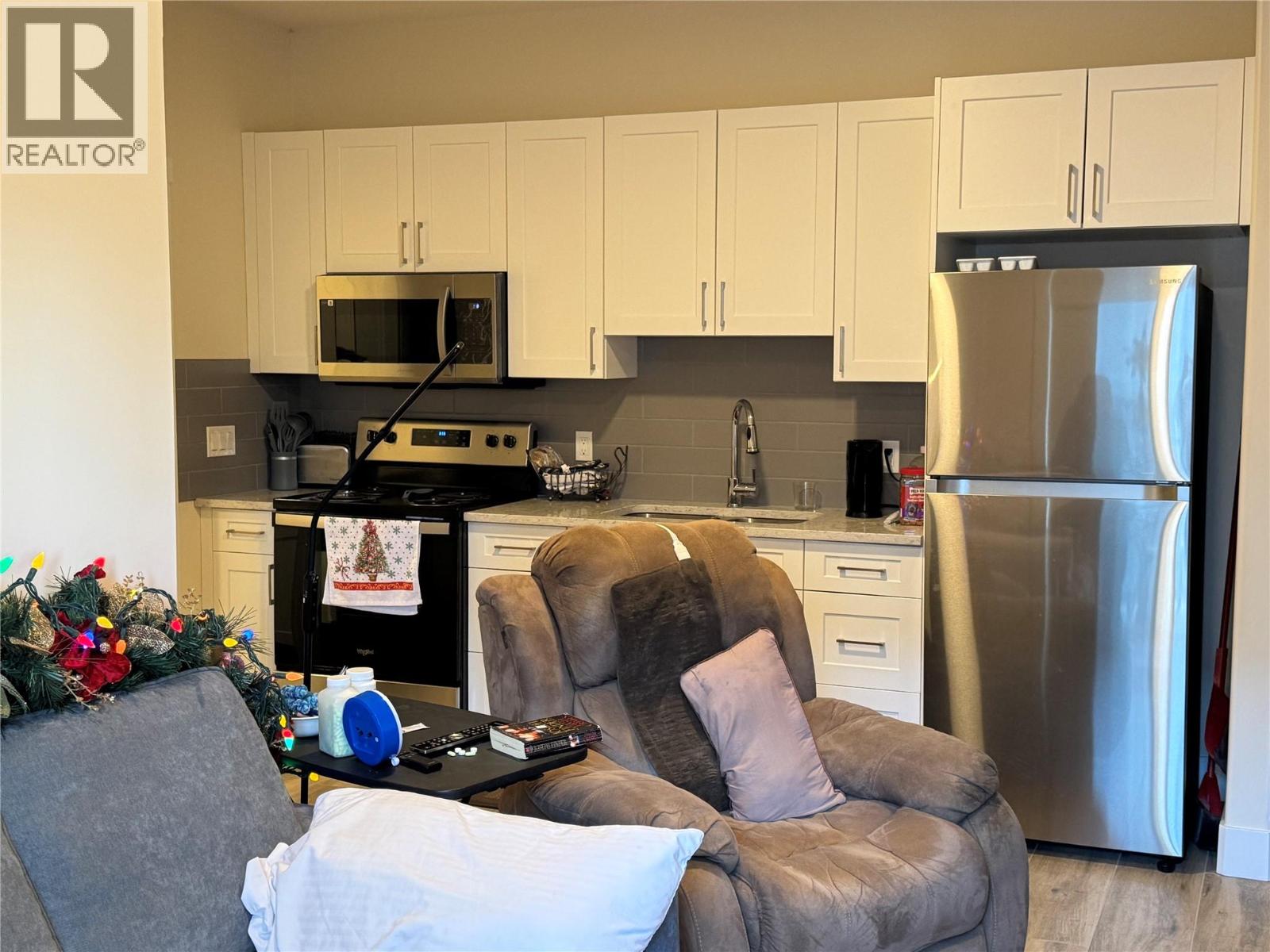 7310 Main Street Unit# 209, Osoyoos, British Columbia  V0H 1V3 - Photo 3 - 10370678