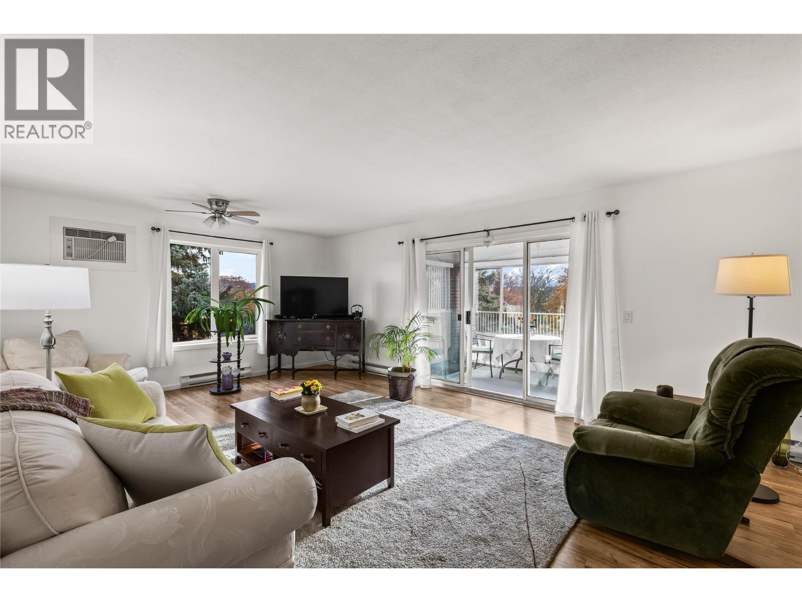 878 Bernard Avenue Unit# 304, Kelowna, British Columbia  V1Y 6P5 - Photo 15 - 10370674