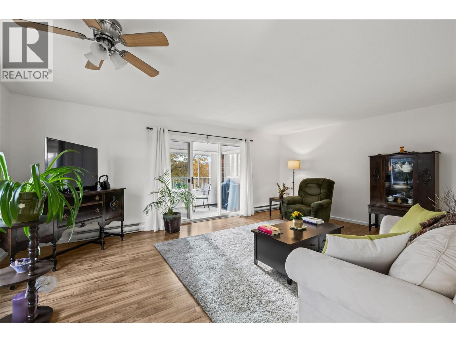 878 Bernard Avenue Unit# 304, Kelowna, British Columbia  V1Y 6P5 - Photo 17 - 10370674