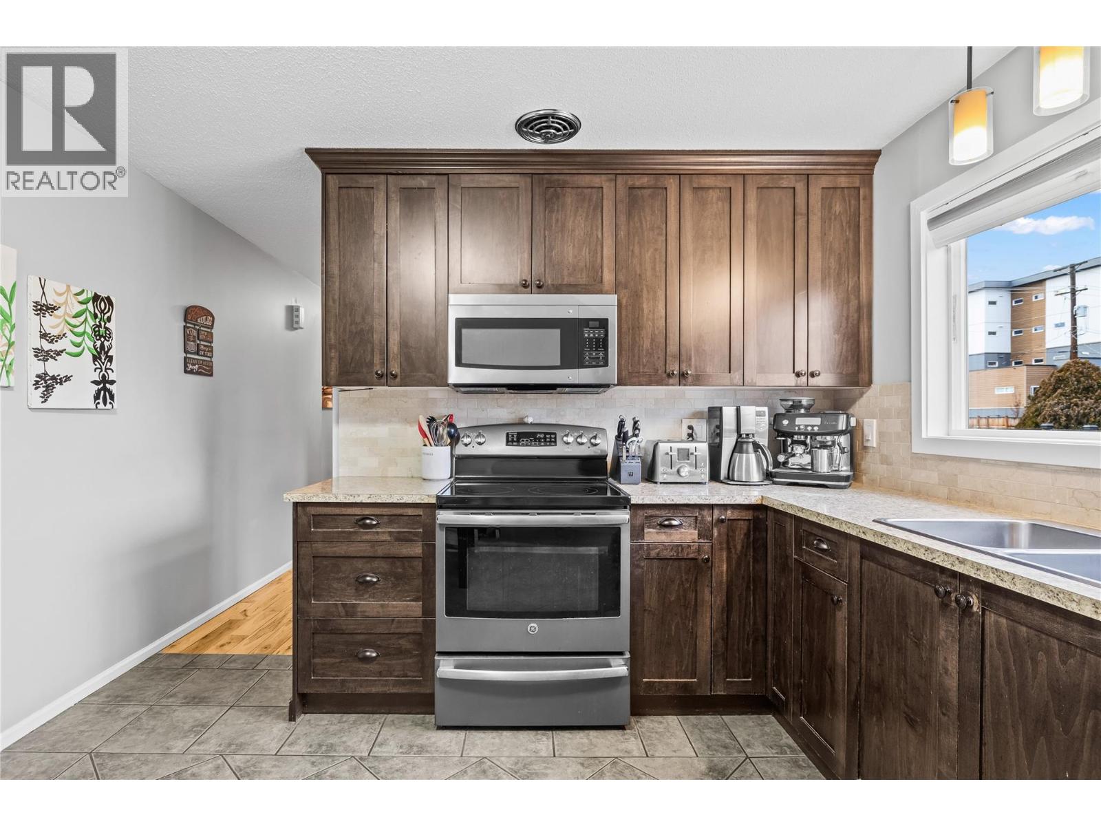 610 Balmoral Road, Kelowna, British Columbia  V1X 1W1 - Photo 22 - 10370767