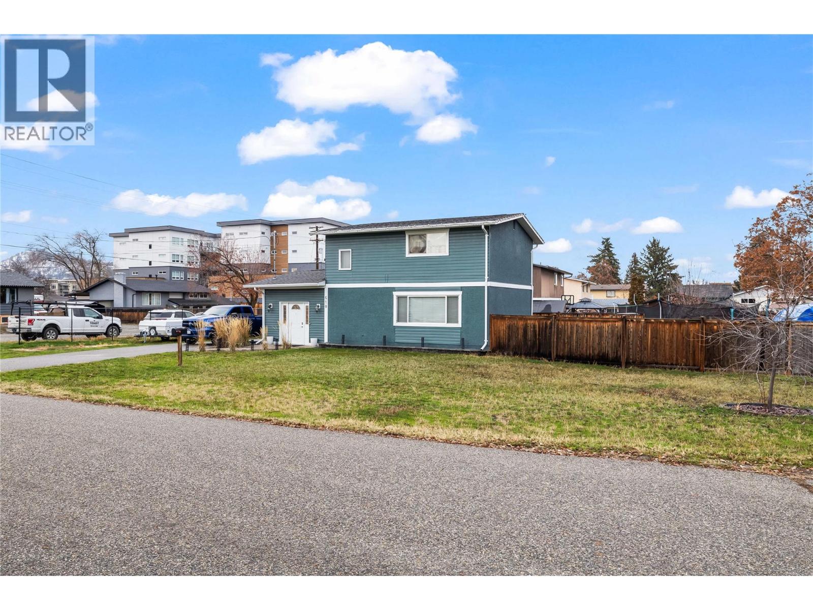 610 Balmoral Road, Kelowna, British Columbia  V1X 1W1 - Photo 3 - 10370767