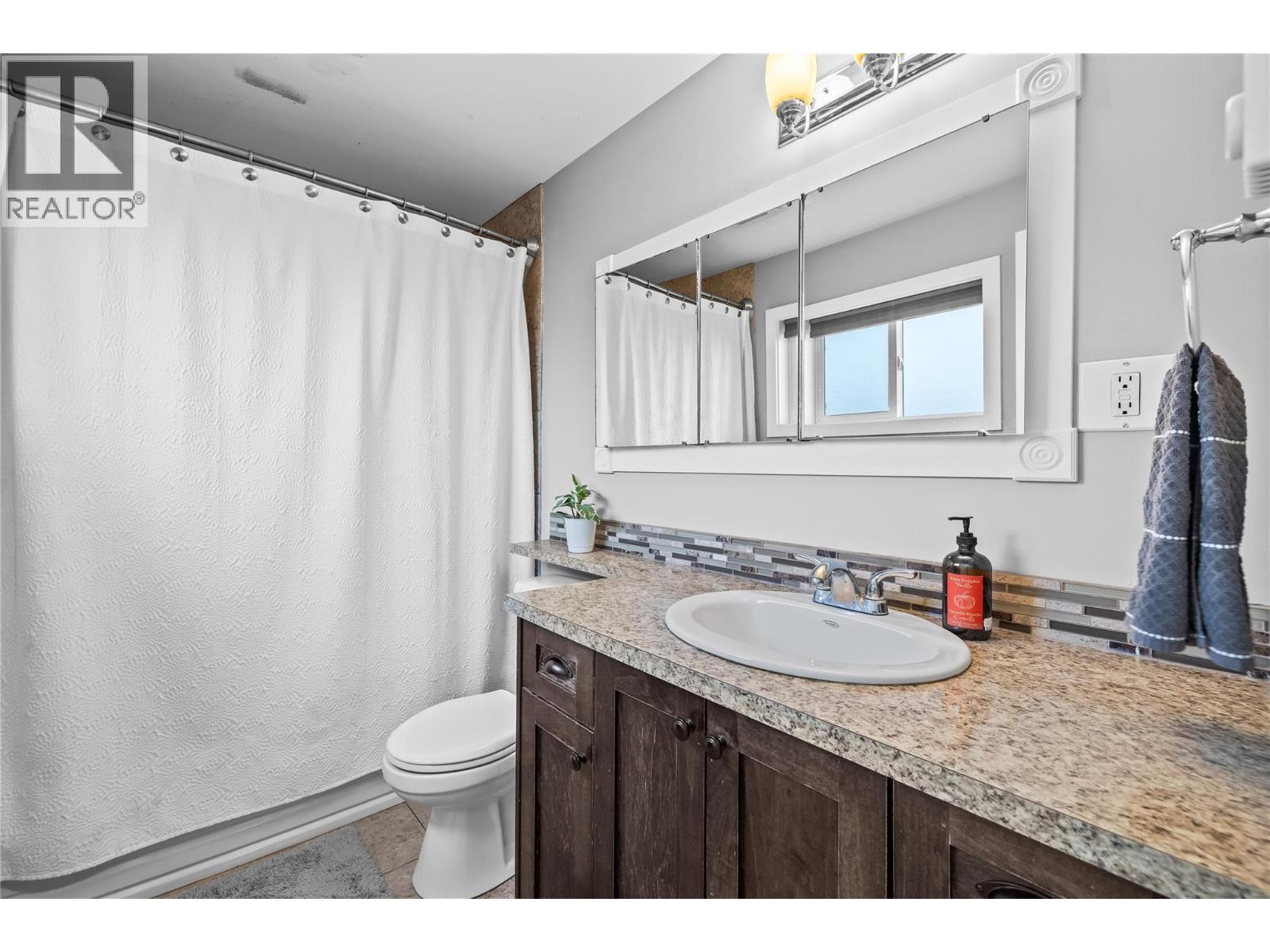 610 Balmoral Road, Kelowna, British Columbia  V1X 1W1 - Photo 34 - 10370767