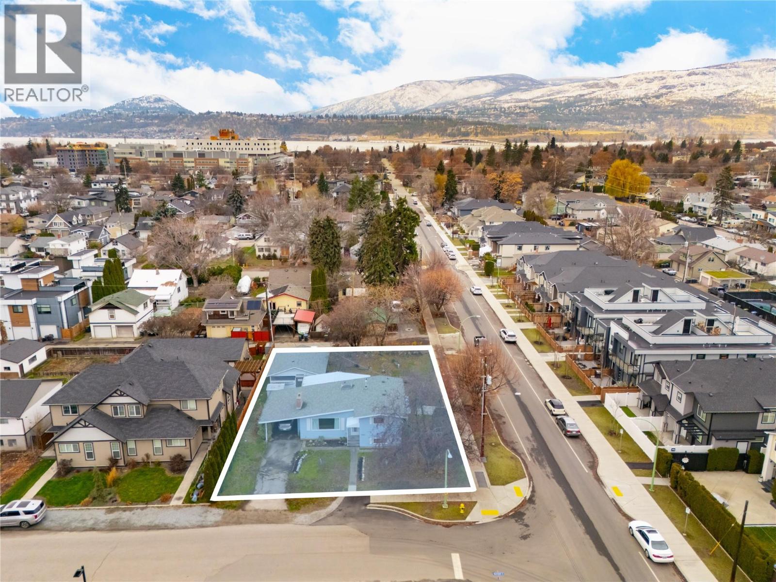2150 BURNETT Street, kelowna, British Columbia