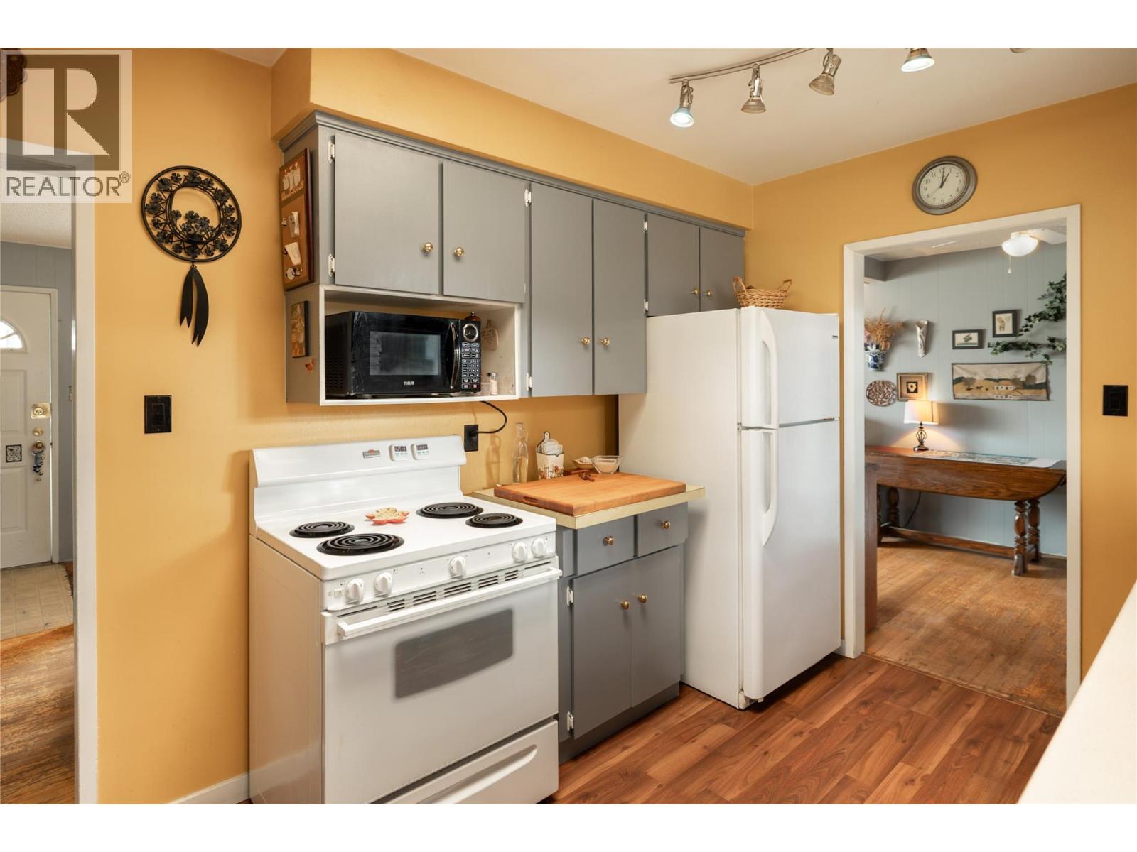 2150 Burnett Street, Kelowna, British Columbia  V1Y 2T6 - Photo 6 - 10370144