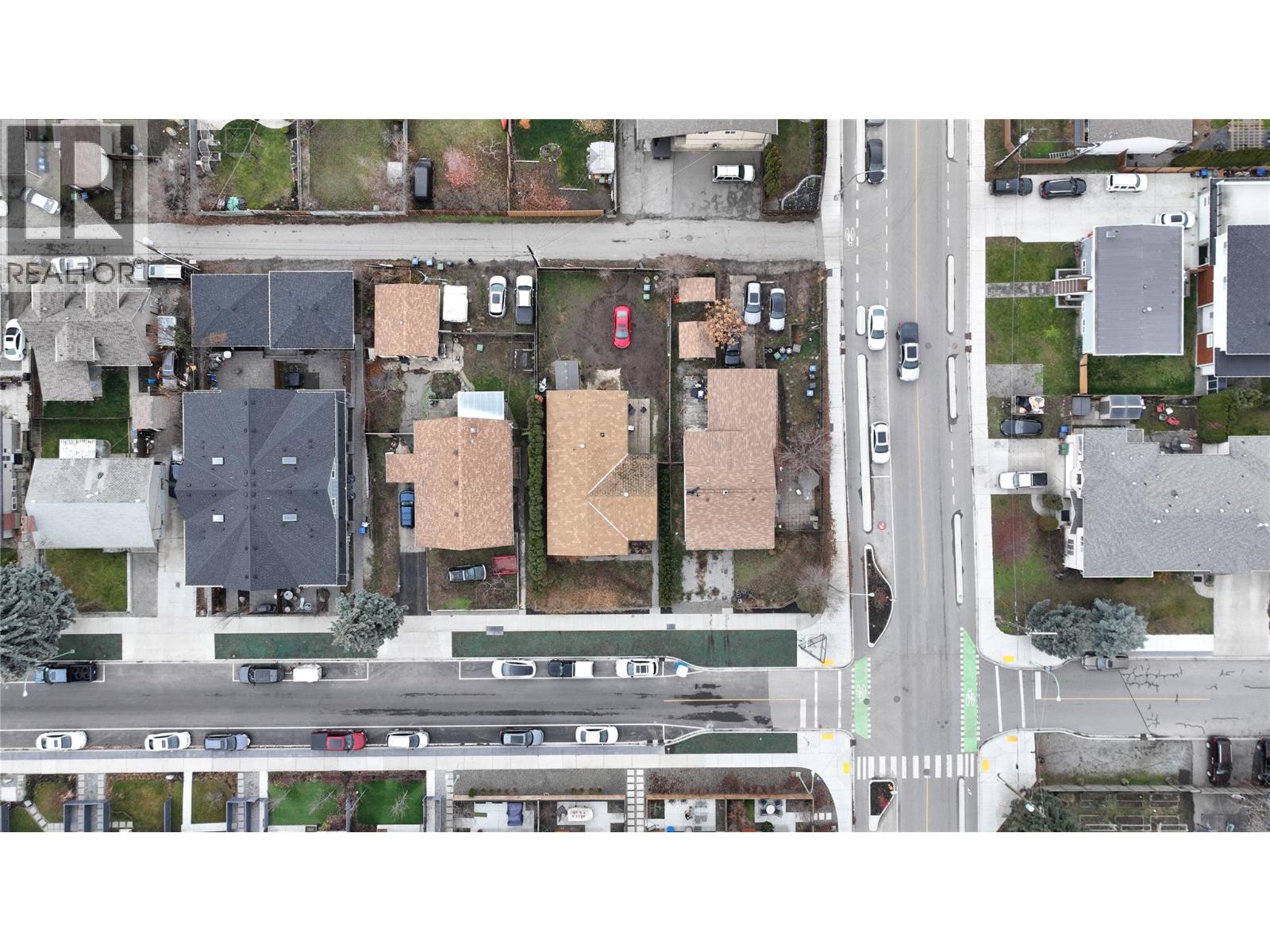 894 Morrison Avenue, Kelowna, British Columbia  V1Y 5E5 - Photo 7 - 10370791
