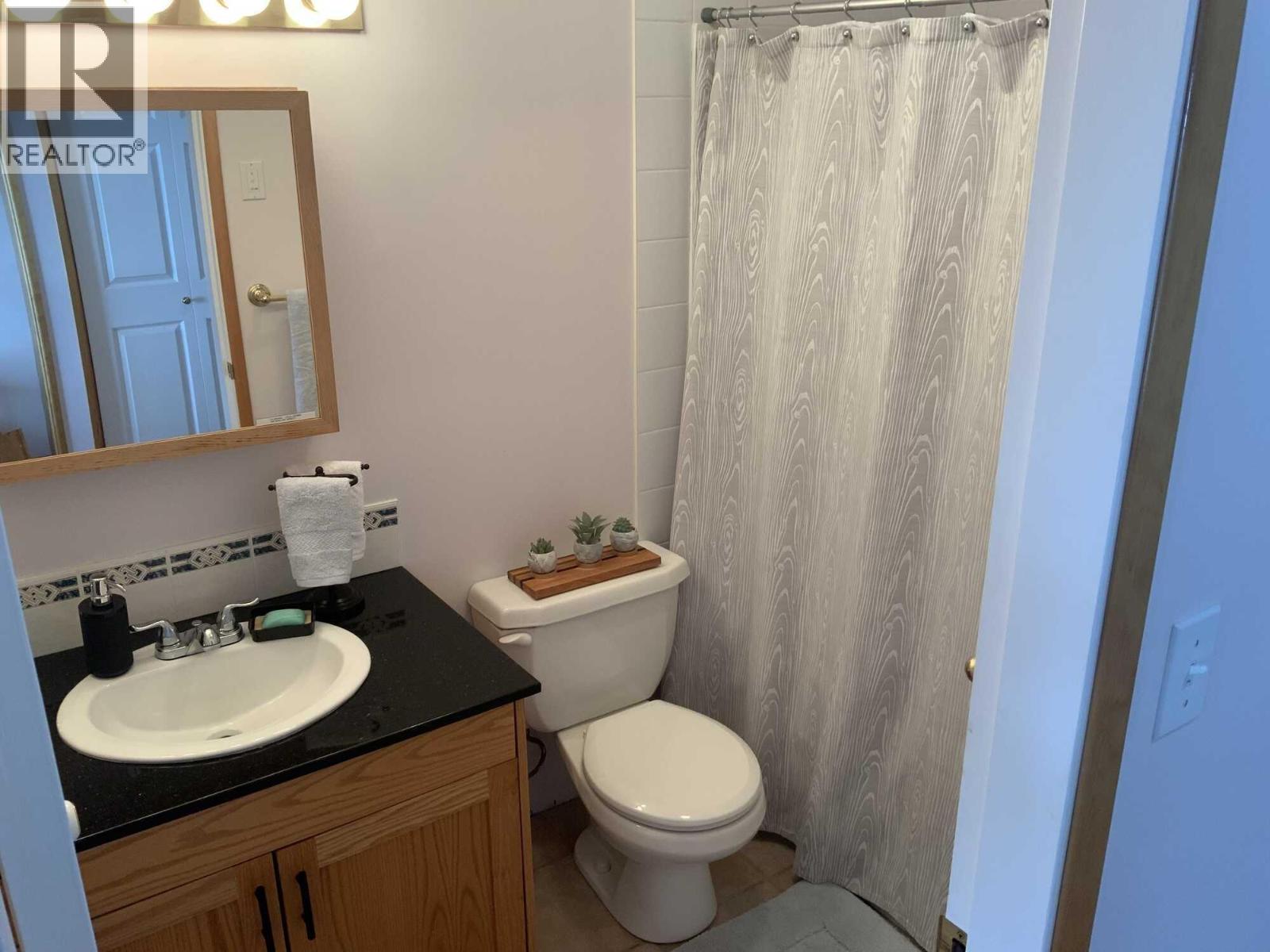 265 Long Joe Road, Osoyoos, British Columbia  V0H 1V6 - Photo 14 - 10370515