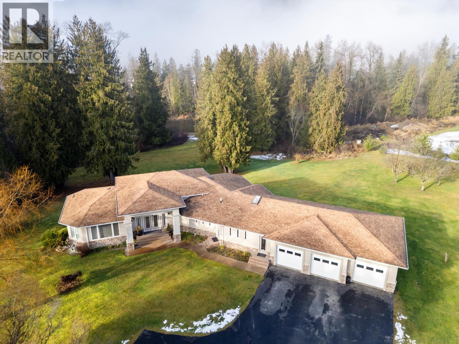 1200 Trans Canada Highway, sicamous, British Columbia