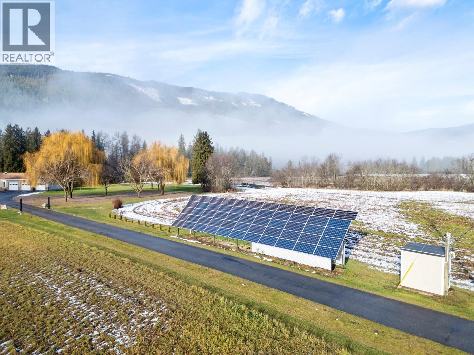 1200 Trans Canada Highway, Sicamous, British Columbia  V0E 2V0 - Photo 32 - 10370718