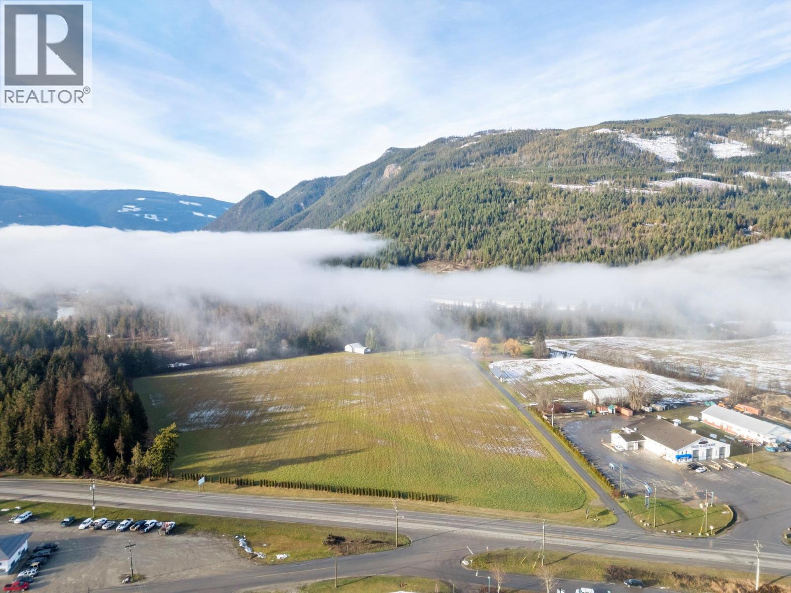 1200 Trans Canada Highway, Sicamous, British Columbia  V0E 2V0 - Photo 33 - 10370718