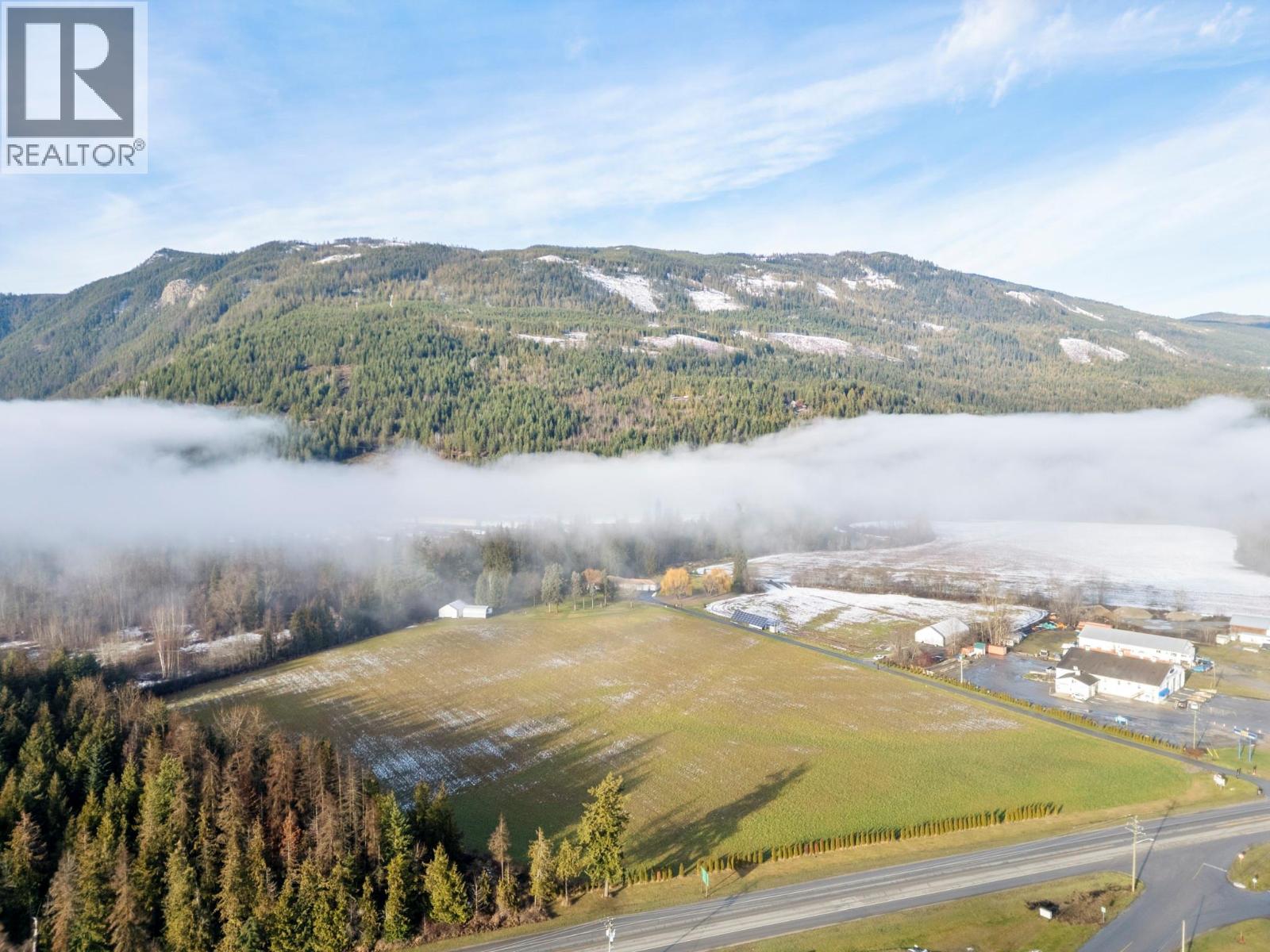 1200 Trans Canada Highway, Sicamous, British Columbia  V0E 2V0 - Photo 34 - 10370718