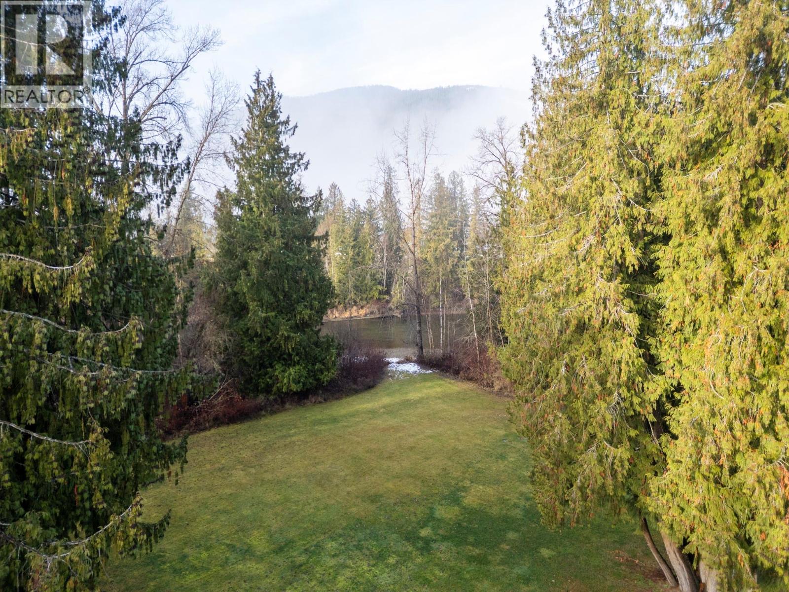 1200 Trans Canada Highway, Sicamous, British Columbia  V0E 2V0 - Photo 38 - 10370718