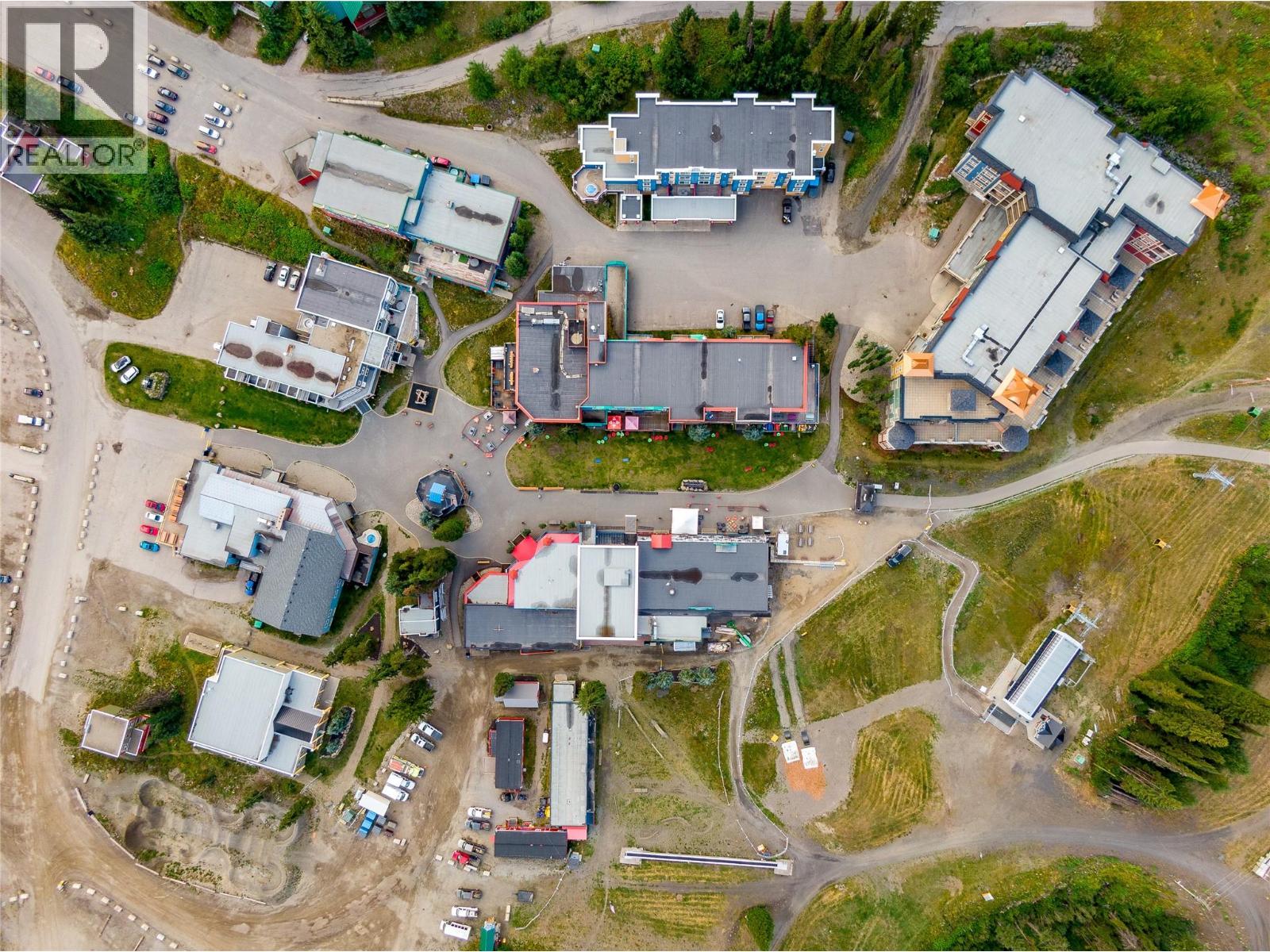 148 Silver Lode Lane Unit# B & R, Silver Star, British Columbia  V1B 3M1 - Photo 31 - 10370573