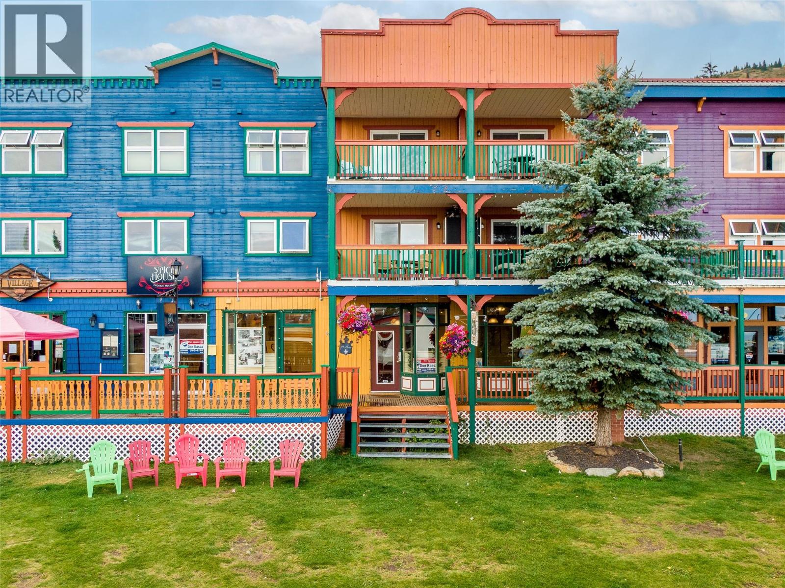 148 Silver Lode Lane Unit# B & R, Silver Star, British Columbia  V1B 3M1 - Photo 5 - 10370573