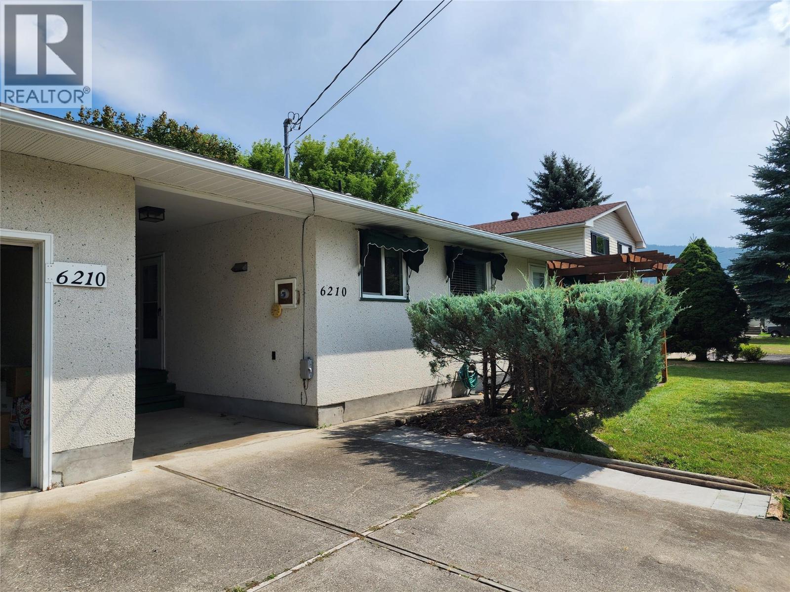 6210 York Road, Grand Forks, British Columbia  V0H 1H2 - Photo 4 - 10370504