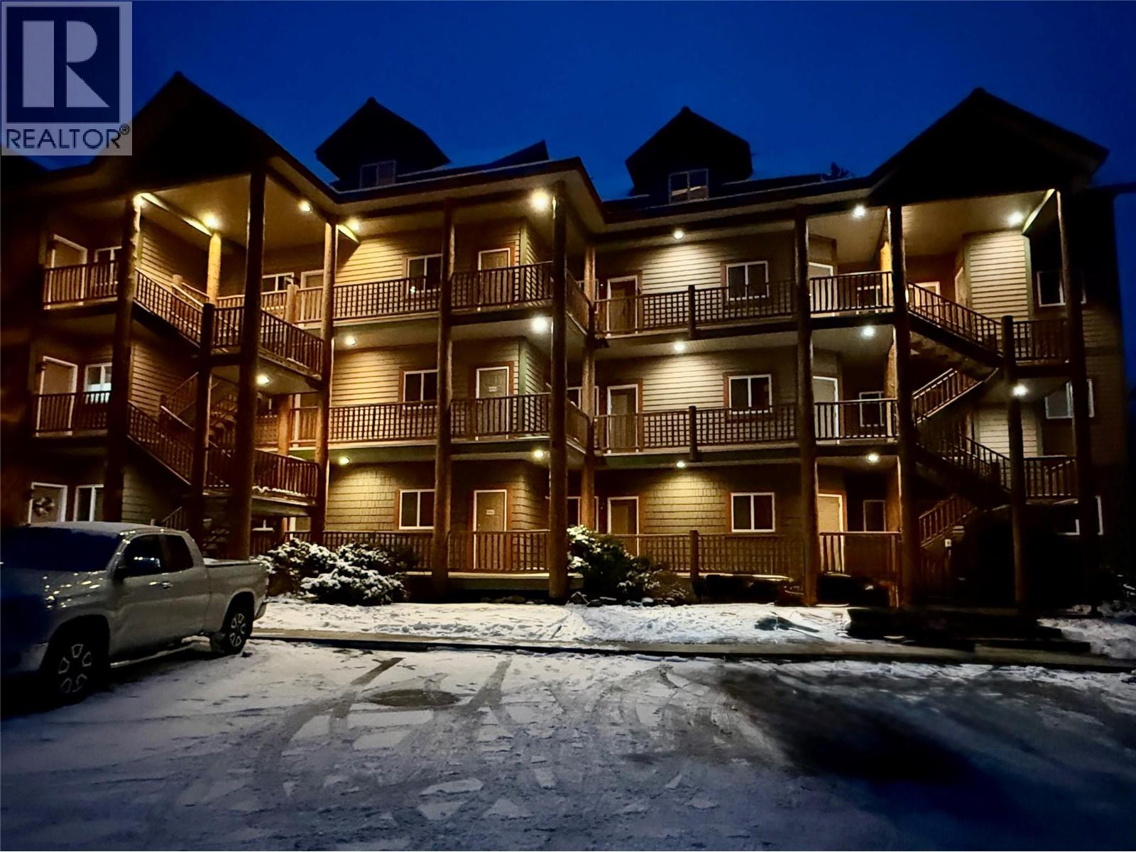 300 Stemwinder Drive Unit# 210, Kimberley, British Columbia  V1A 2Y5 - Photo 2 - 10370356