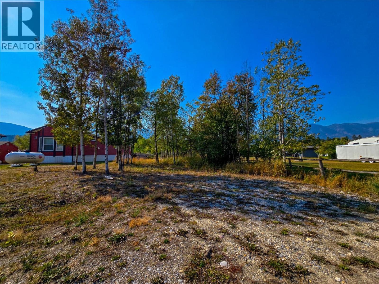 8913 Shaughnessy Street, Canal Flats, British Columbia  V0A 1E0 - Photo 6 - 10370836