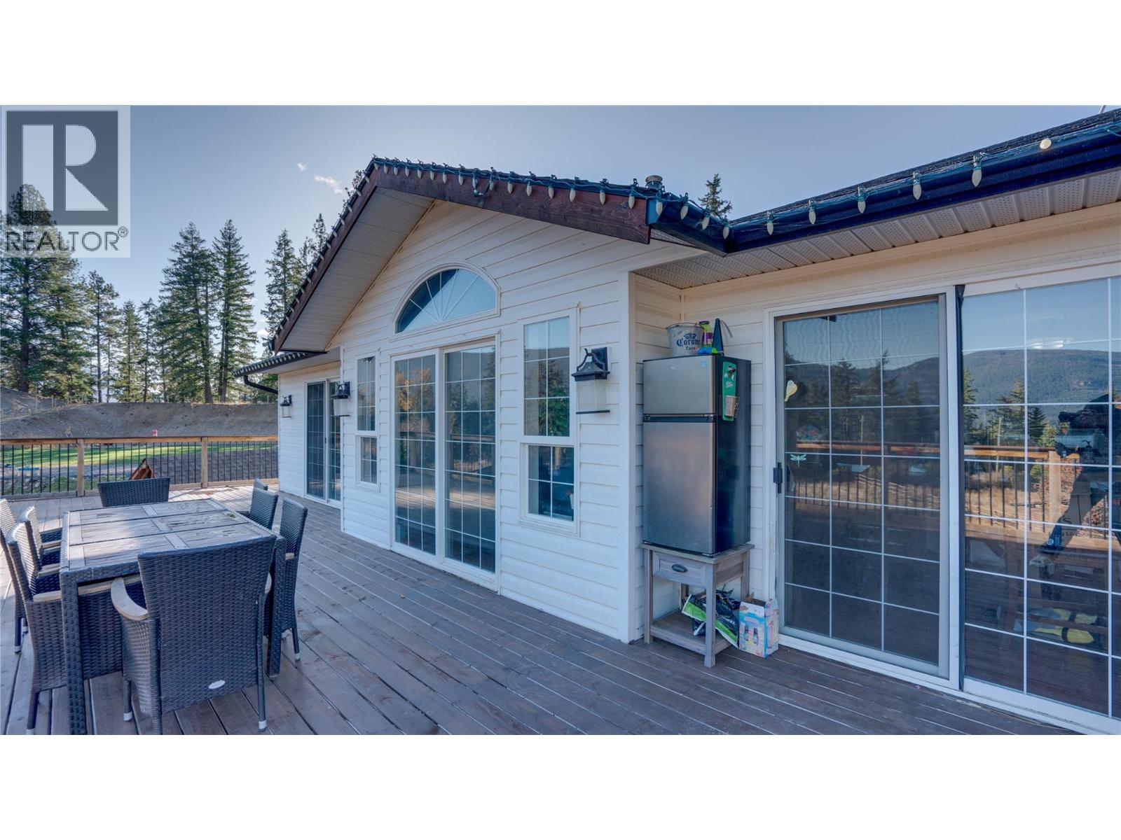 2086 Yankee Flats Road, Salmon Arm, British Columbia  V1E 3J3 - Photo 46 - 10370802