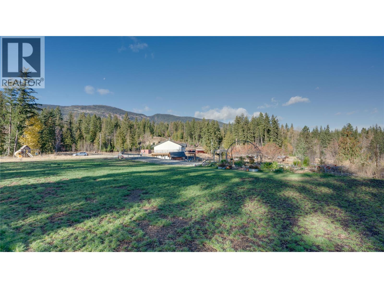 2086 Yankee Flats Road, Salmon Arm, British Columbia  V1E 3J3 - Photo 53 - 10370802