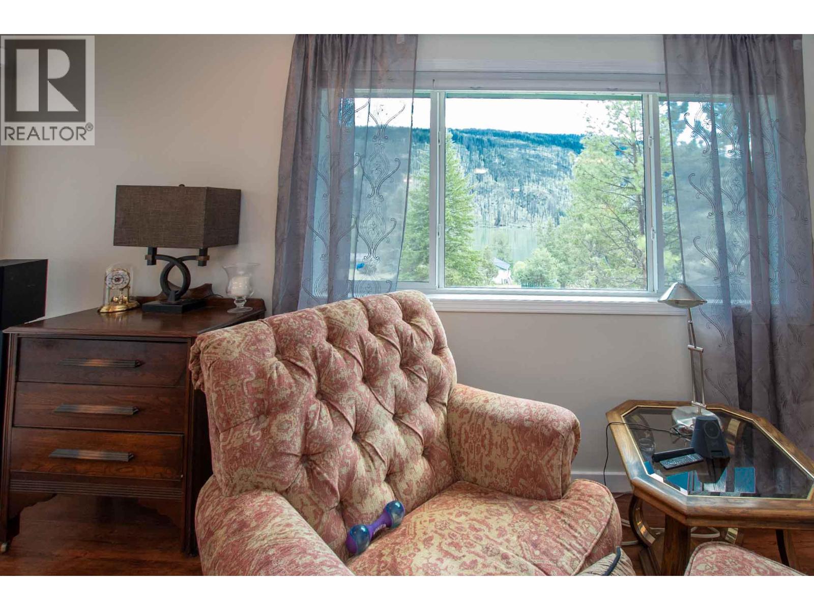 3022 Loon Lake Road, Loon Lake, British Columbia  V0K 2K1 - Photo 10 - 10370510
