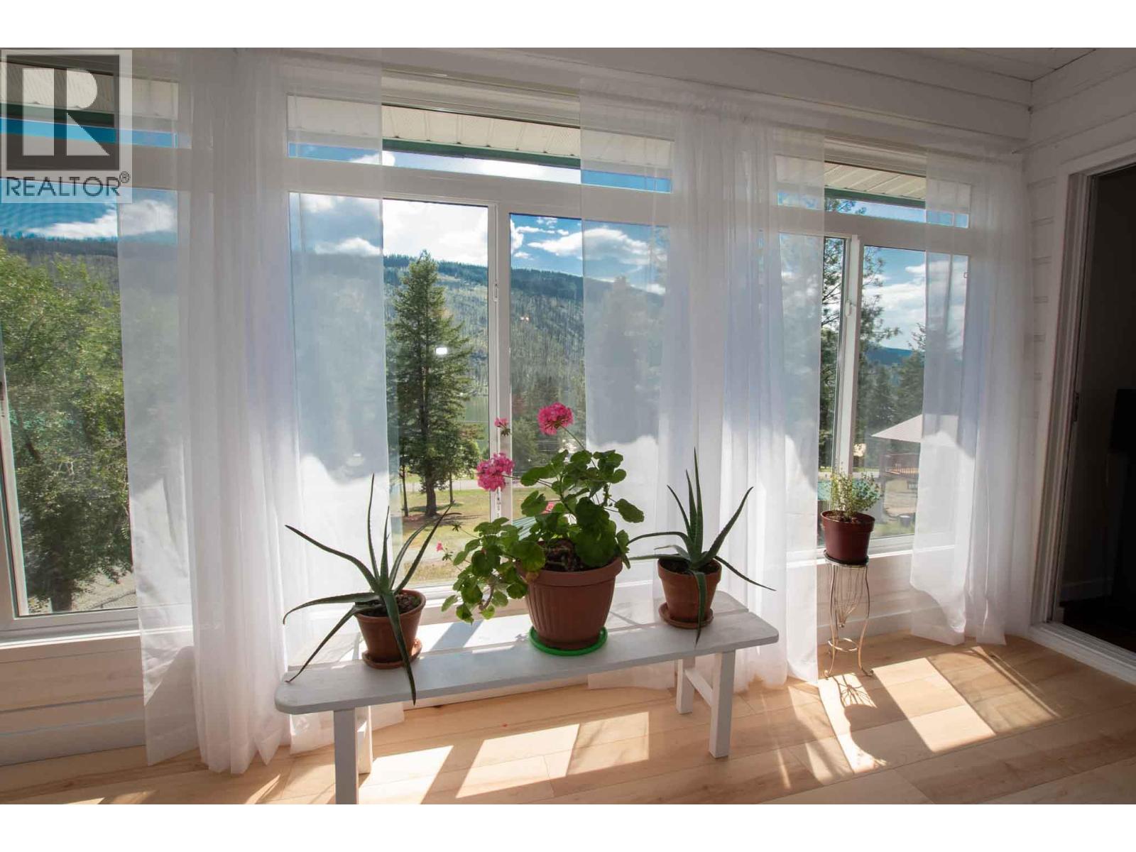 3022 Loon Lake Road, Loon Lake, British Columbia  V0K 2K1 - Photo 21 - 10370510
