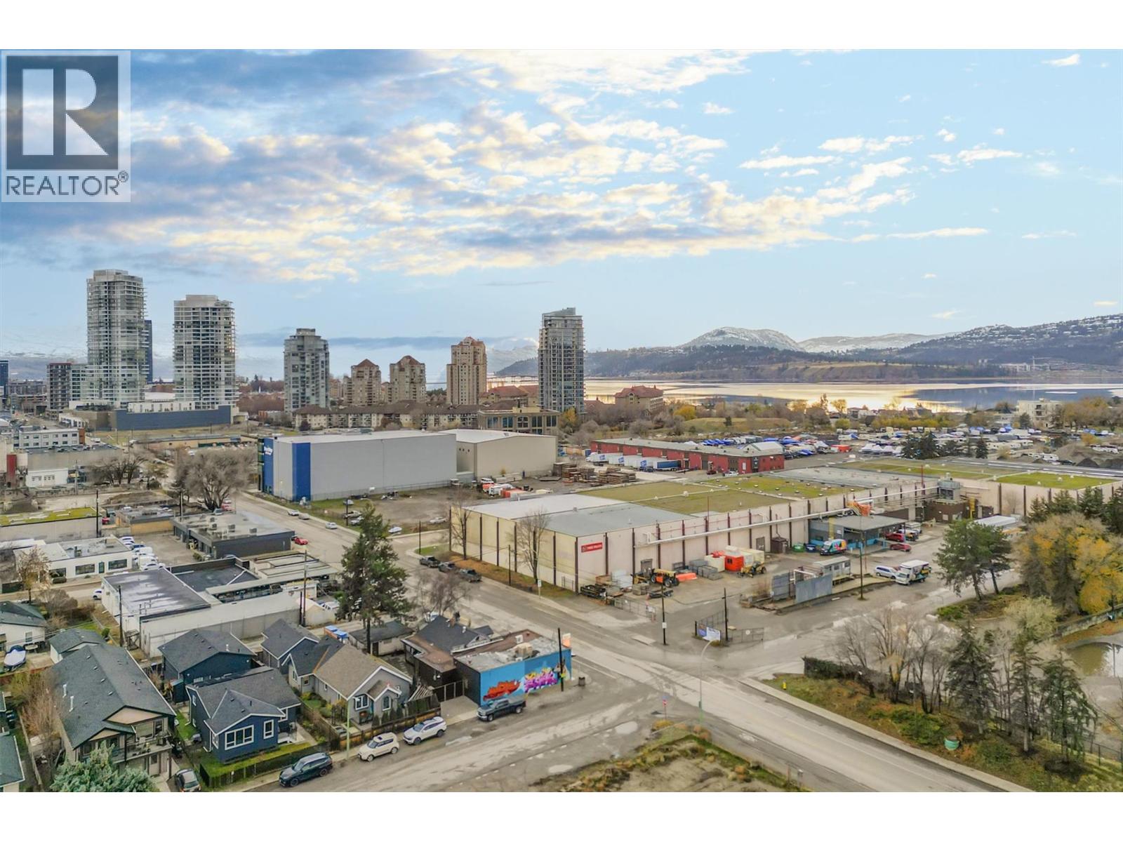 541 Okanagan Boulevard, Kelowna, British Columbia  V1Y 7K9 - Photo 33 - 10369812
