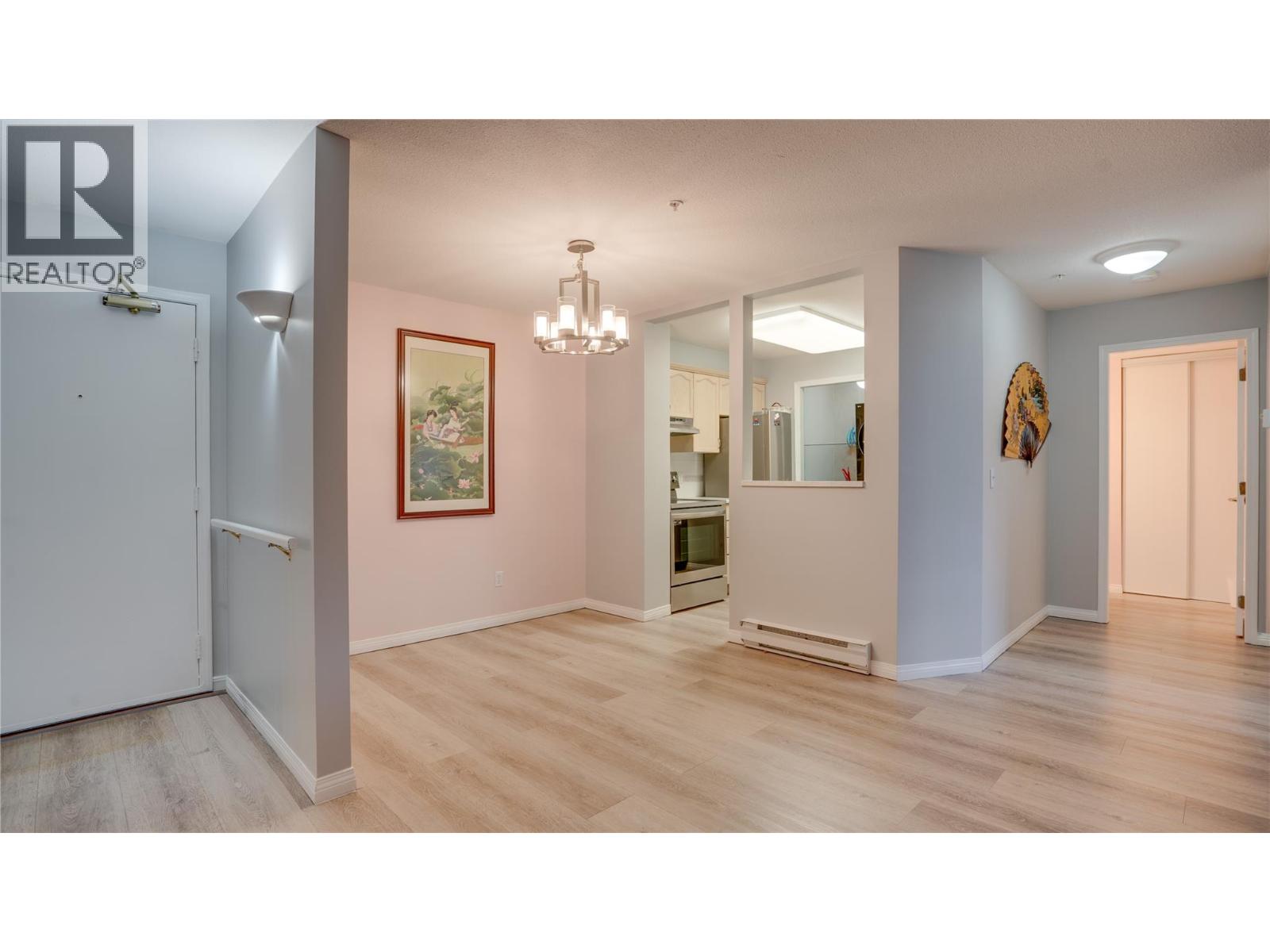 3705 30 Avenue Unit# 104, Vernon, British Columbia  V1T 2E7 - Photo 3 - 10370807