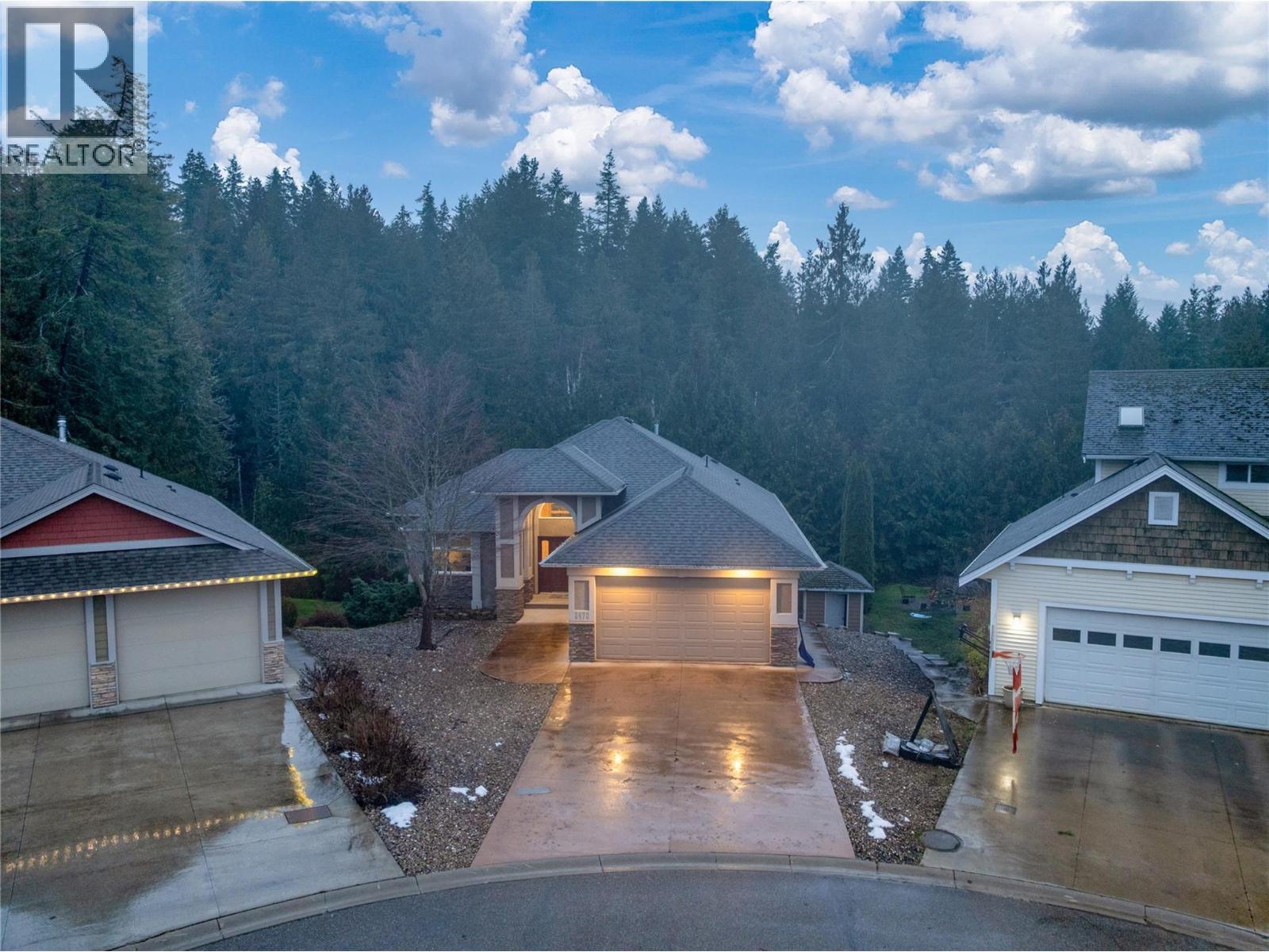 2470 24 Avenue Ne, Salmon Arm, British Columbia  V1E 3Y4 - Photo 2 - 10370542
