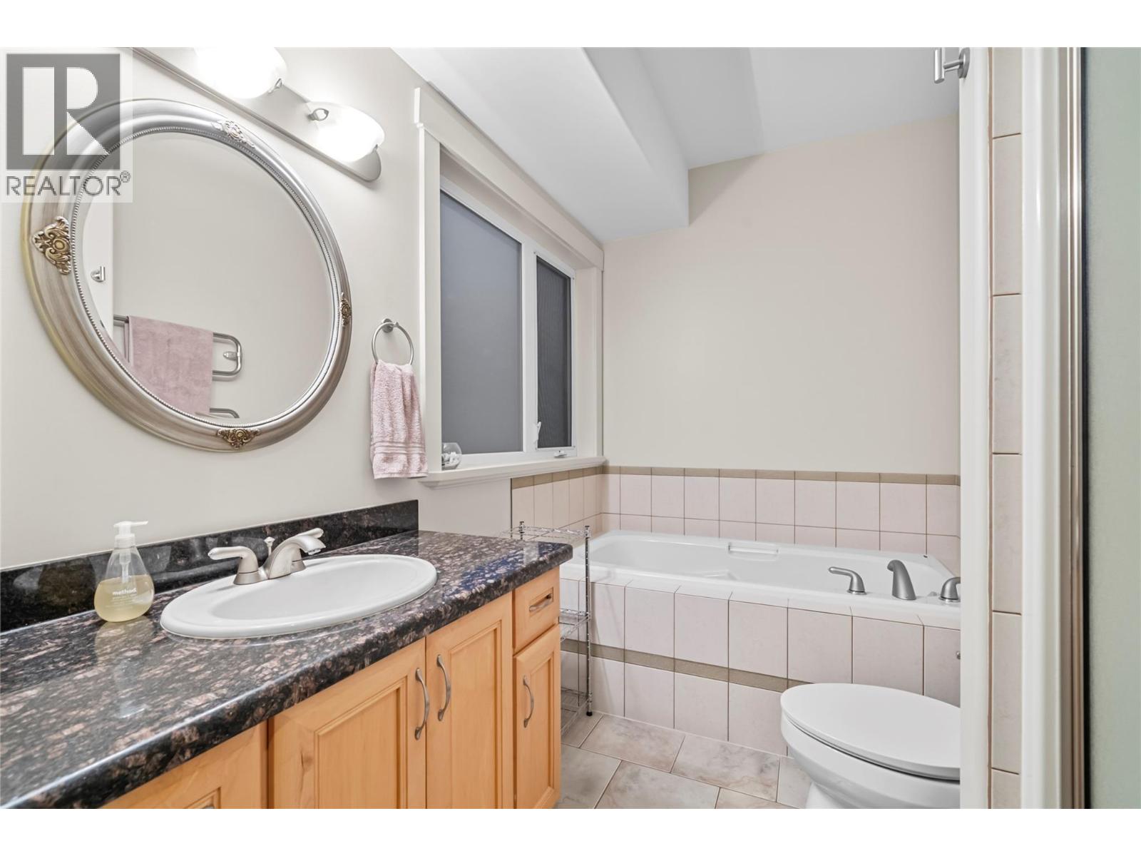 2470 24 Avenue Ne, Salmon Arm, British Columbia  V1E 3Y4 - Photo 30 - 10370542