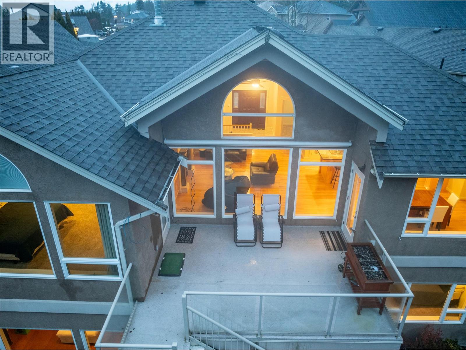 2470 24 Avenue Ne, Salmon Arm, British Columbia  V1E 3Y4 - Photo 5 - 10370542