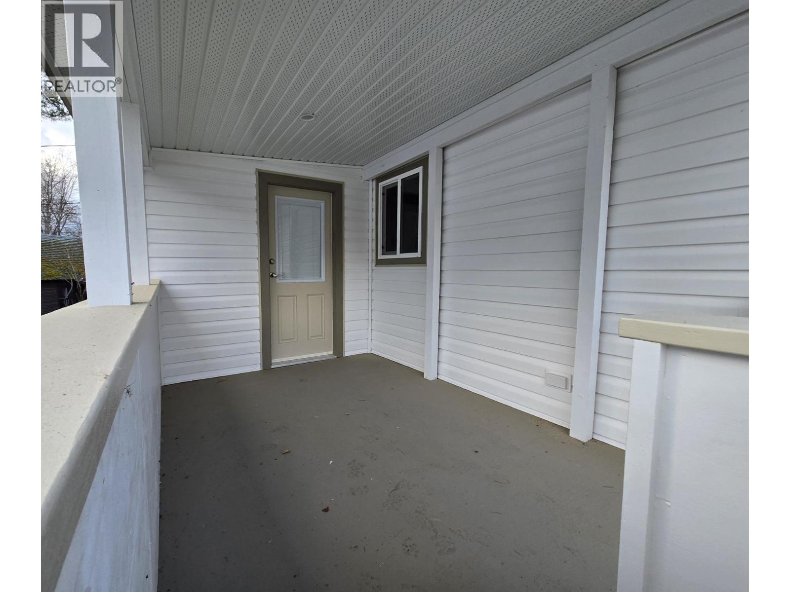 4029 Broadwater Road Unit# 9, Robson, British Columbia  V1N 4V6 - Photo 4 - 10370644