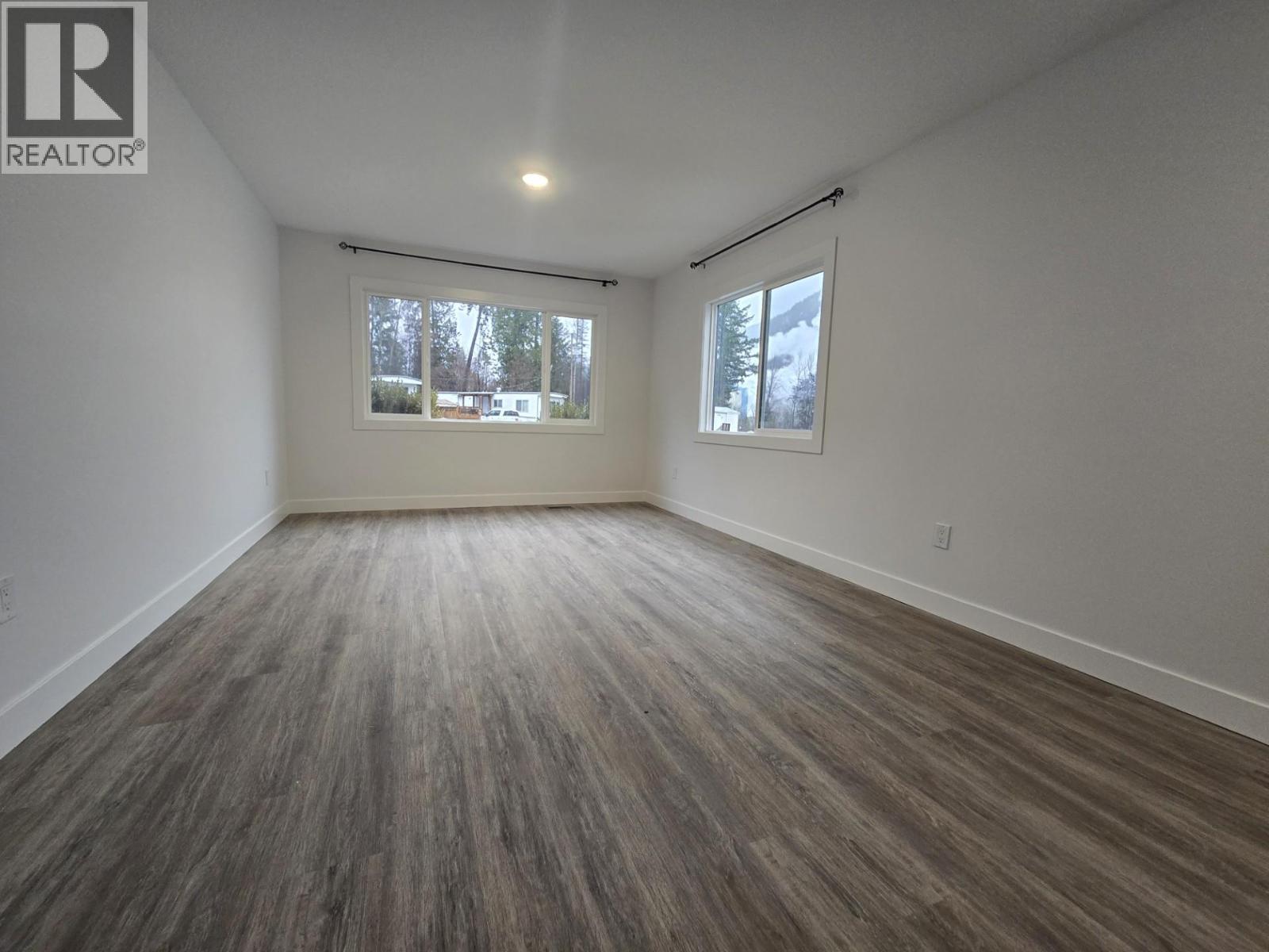 4029 Broadwater Road Unit# 9, Robson, British Columbia  V1N 4V6 - Photo 7 - 10370644