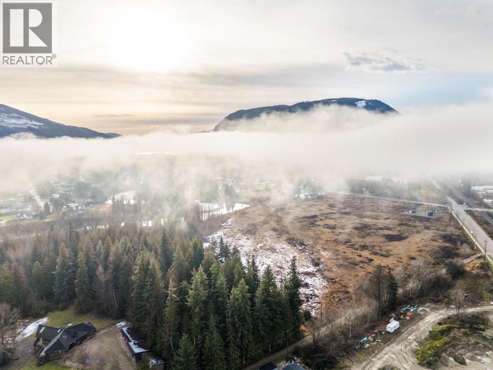 1513 Solsqua Sicamous Road, Sicamous, British Columbia  V0E 2V0 - Photo 21 - 10370708