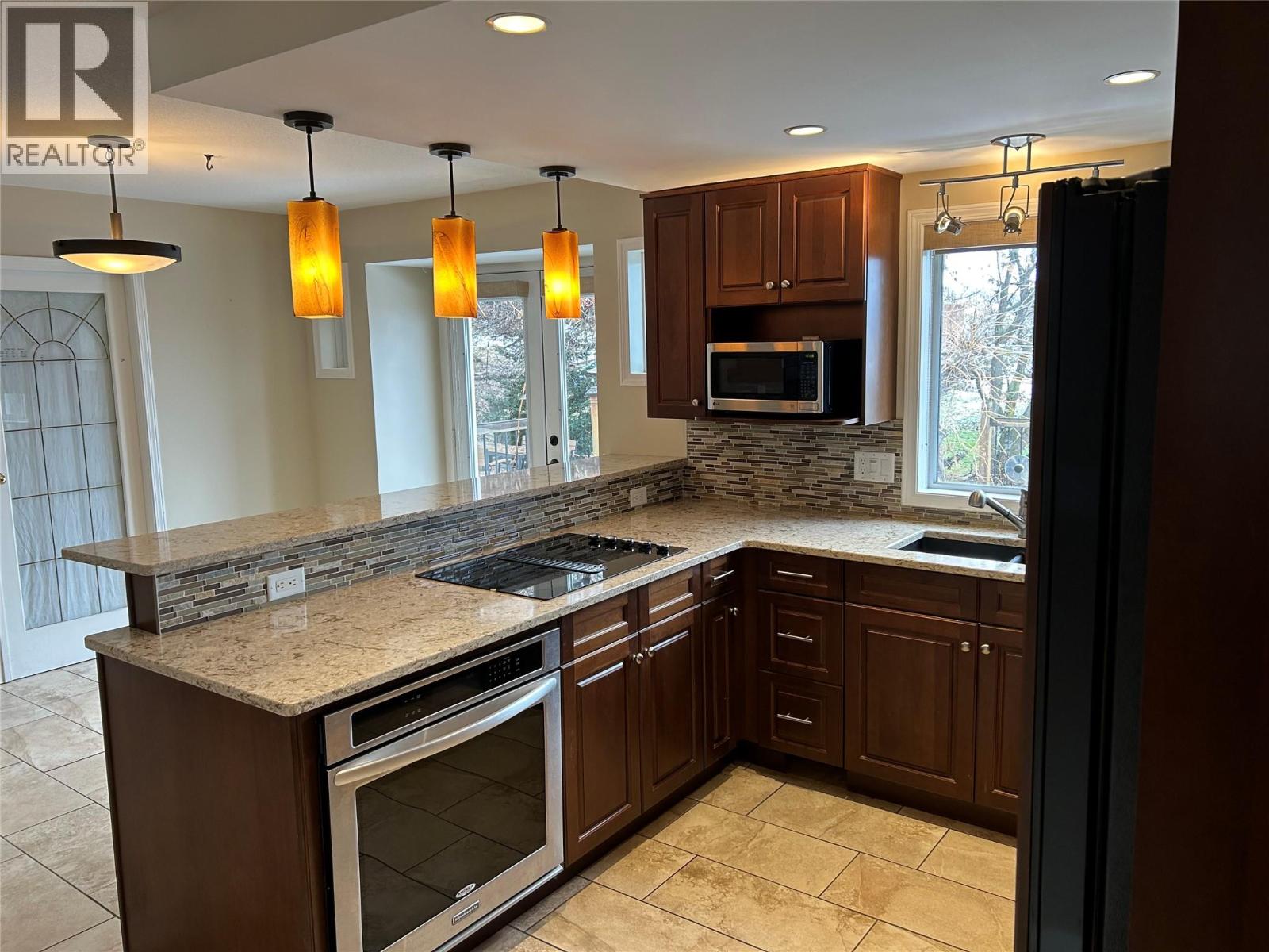 1220 Munson Avenue, Penticton, British Columbia  V2A 8S5 - Photo 11 - 10370986