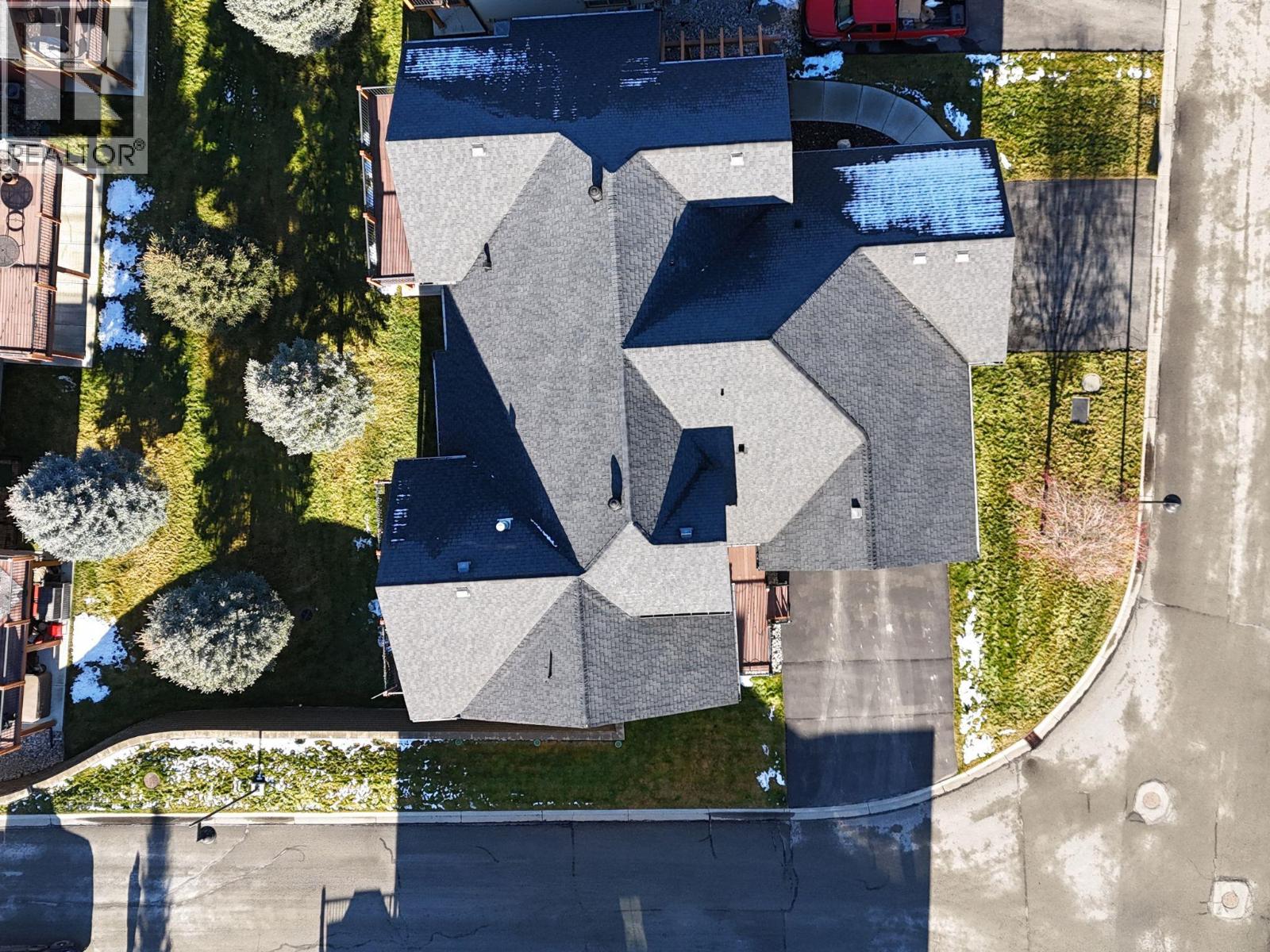 223 Boulder Creek, Cranbrook, British Columbia  V1C 0B4 - Photo 2 - 10370834