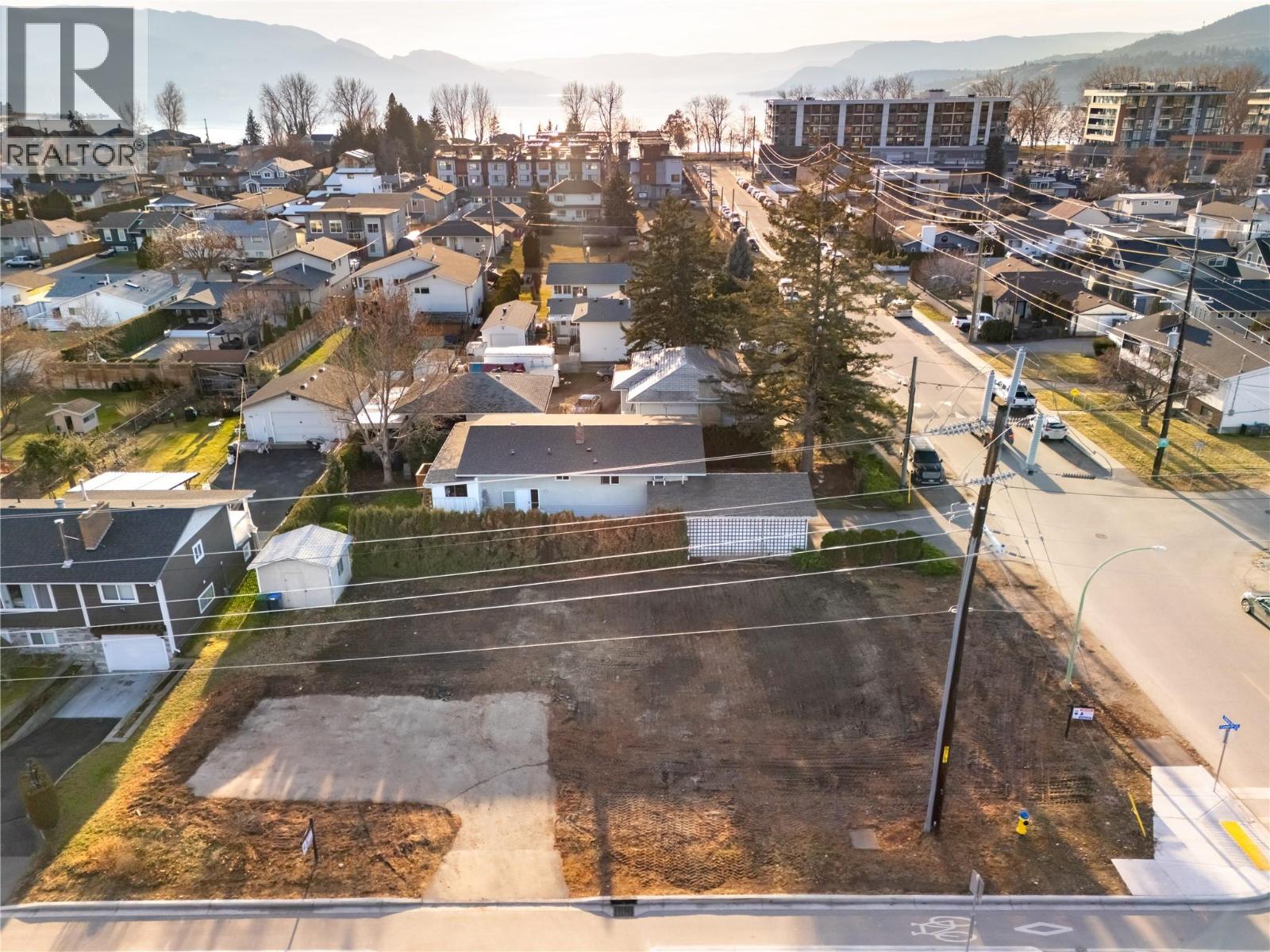 3514 Casorso Road, Kelowna, British Columbia  V1W 3E2 - Photo 13 - 10370830