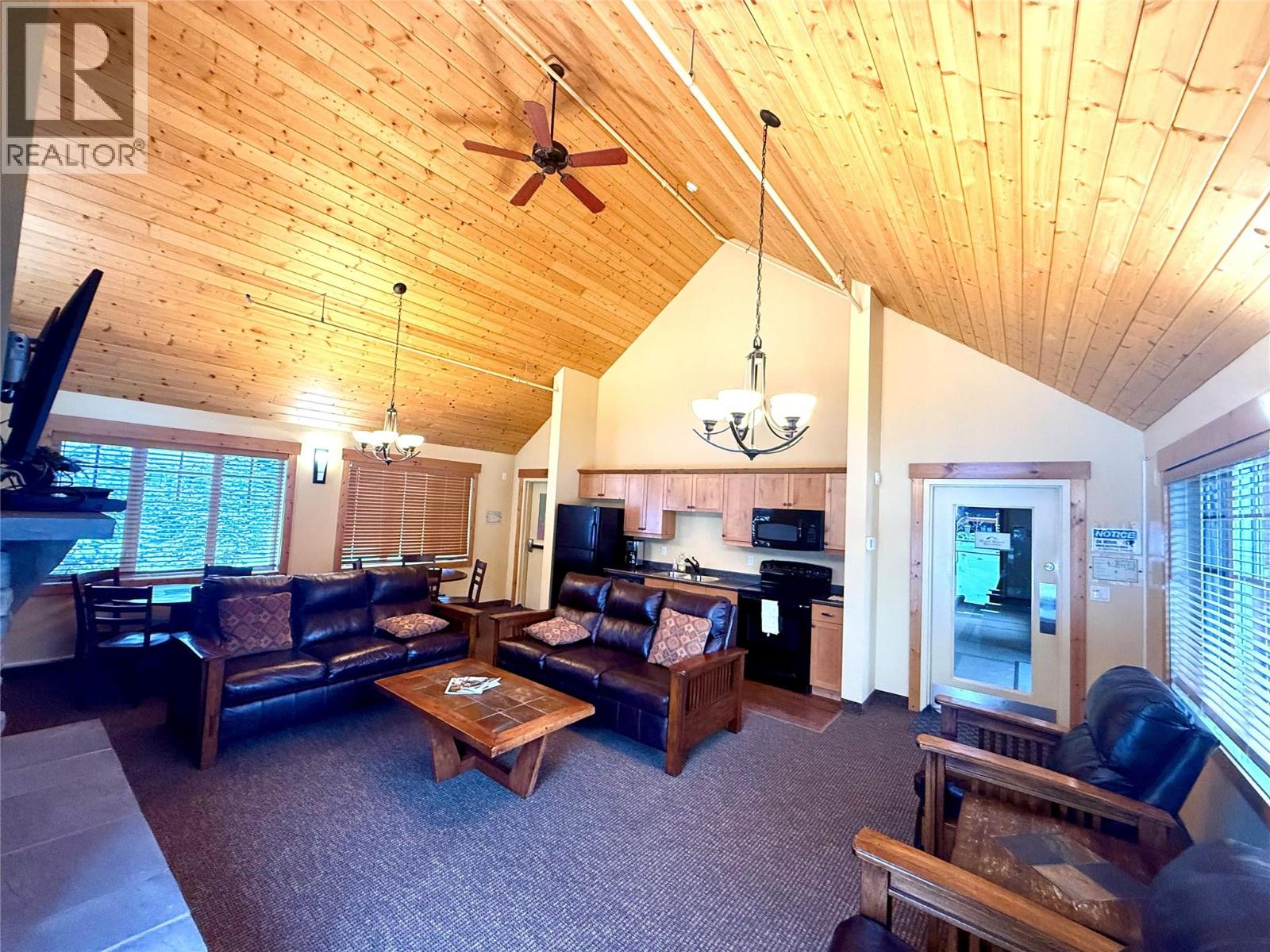 100 Kodiak Crescent, Kimberley, British Columbia  V1A 0B2 - Photo 9 - 10370879